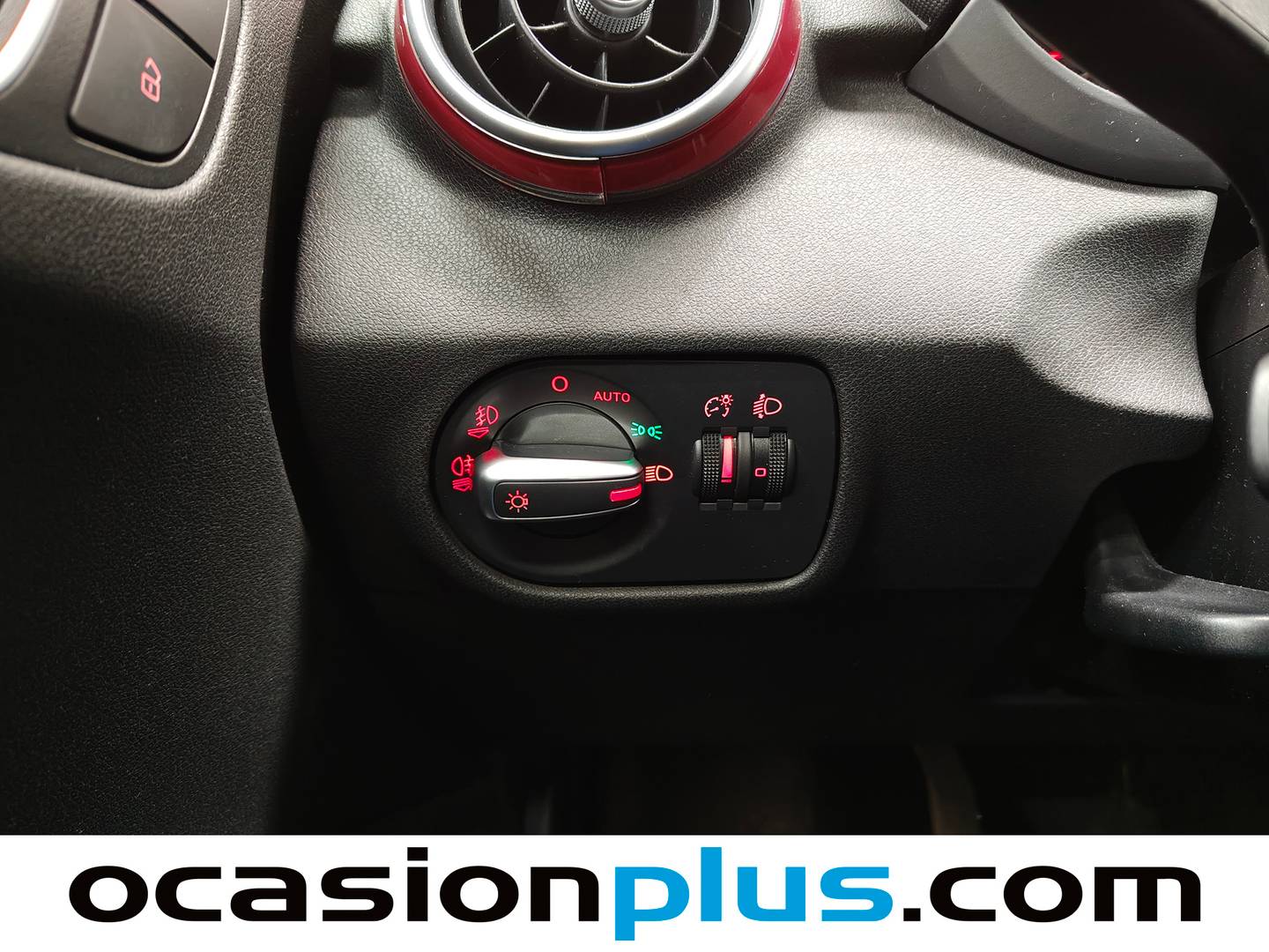 Audi A1 Audi A1 Ambition 1.6 TDI (105 CV) seminuevo