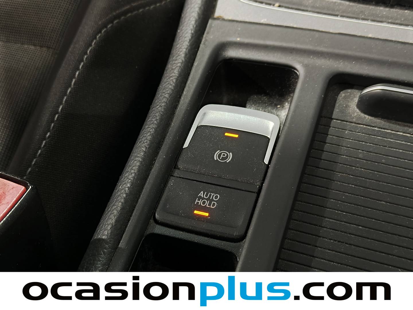 Extras del Volkswagen Golf Volkswagen Golf Business 1.6 TDI BMT (110 CV)