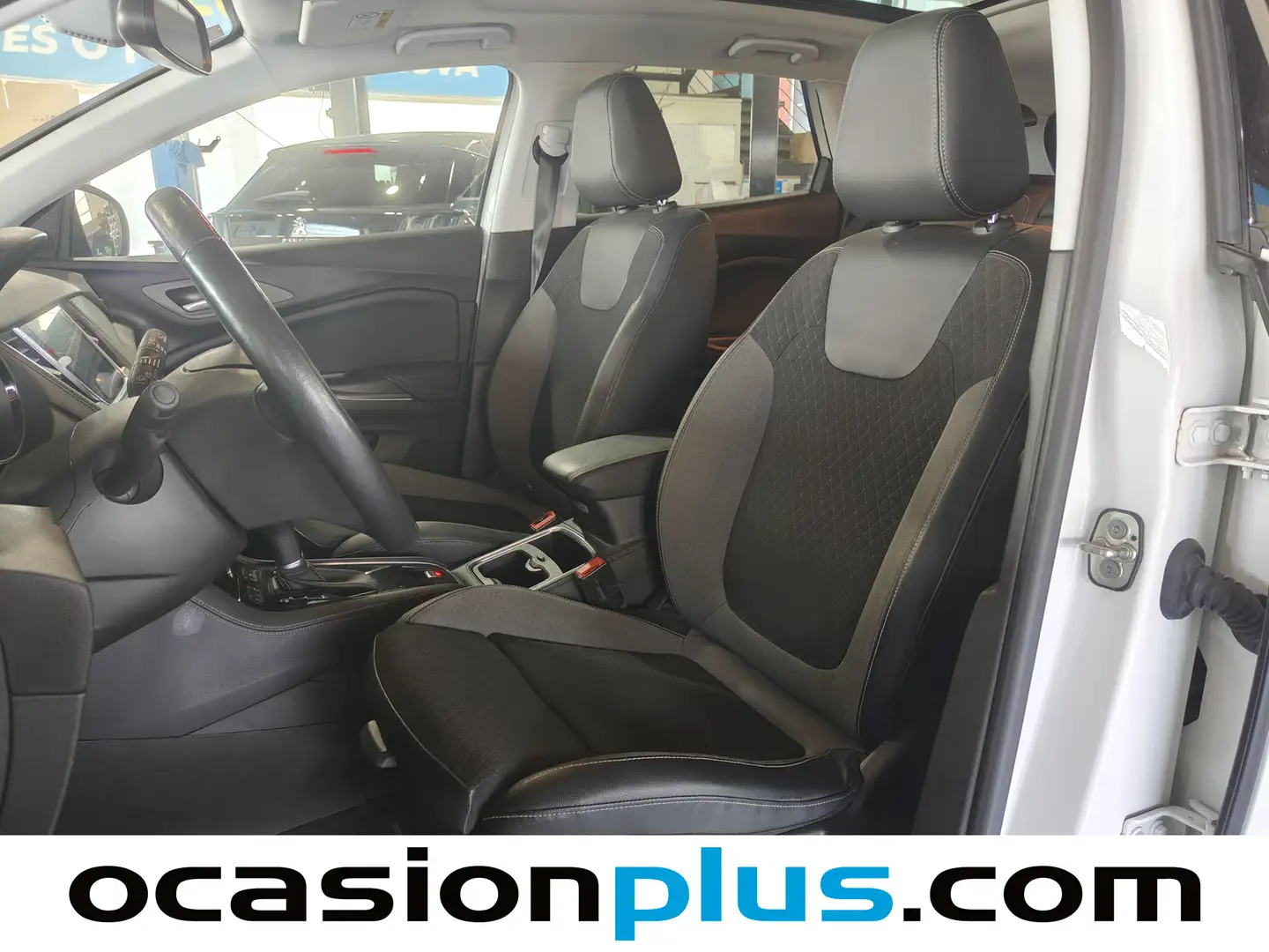 Foto Opel Grandland X Opel Grandland X 1.6 Turbo Ultimate Auto  (181 CV)