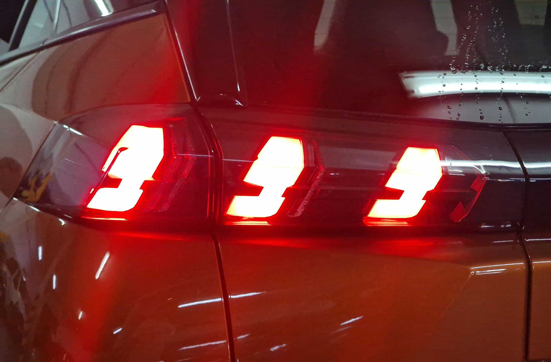 Peugeot 2008 PureTech 130 Allure Pack - foto 18