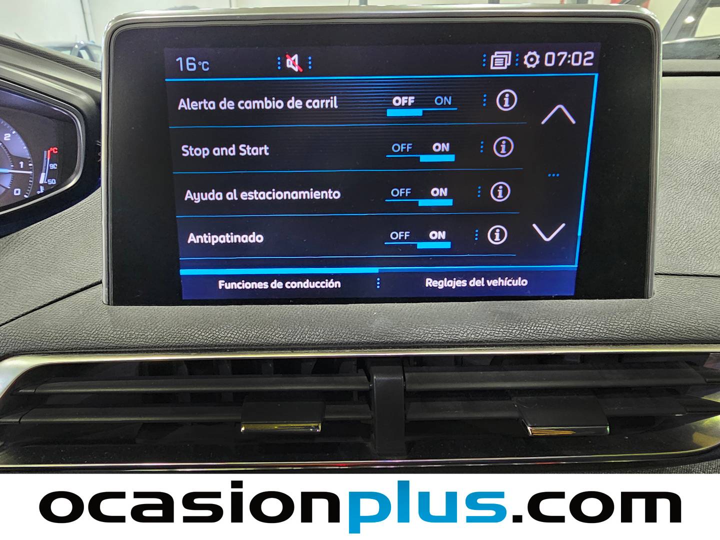 Foto Peugeot 3008 Peugeot 3008 BlueHDI 130 S&S Allure (130 CV)