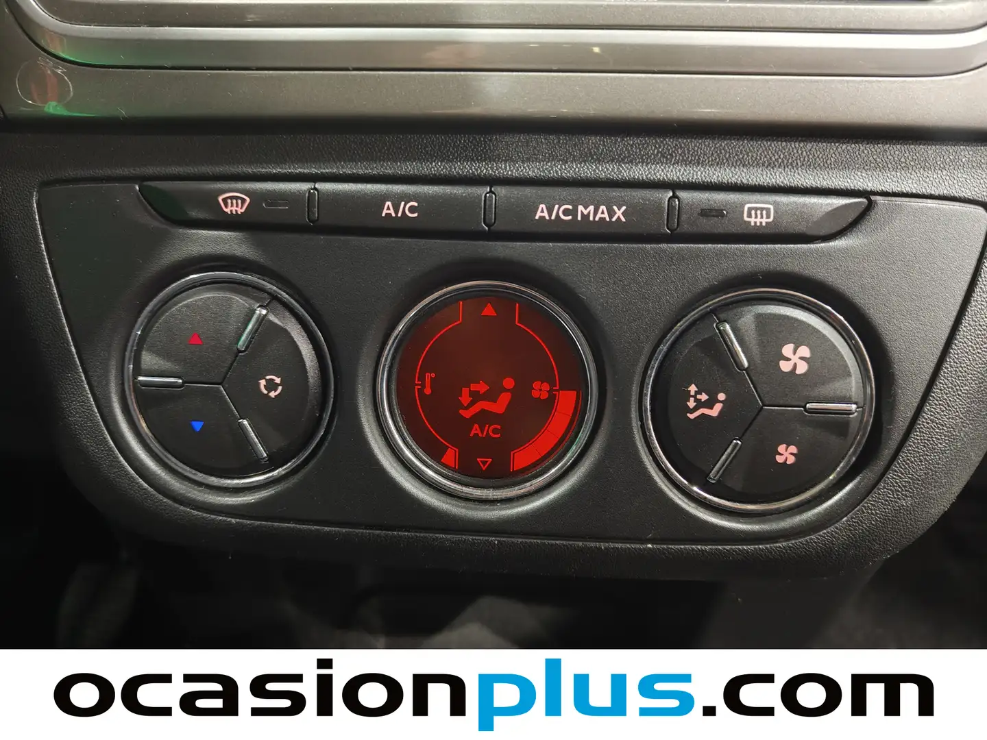 Foto Citroën C-Elysée Citroen C-Elysee BlueHDi 100 Shine (102 CV)