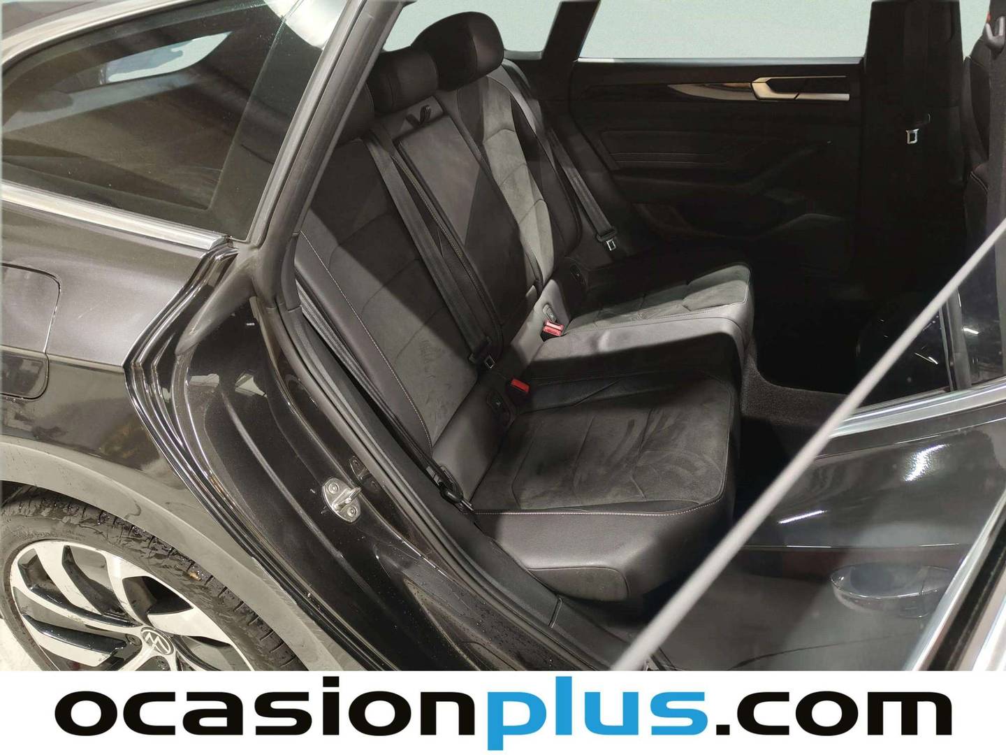 Foto Volkswagen Arteon Volkswagen Arteon Shooting Brake R-Line 2.0 TDI (150 CV) DSG