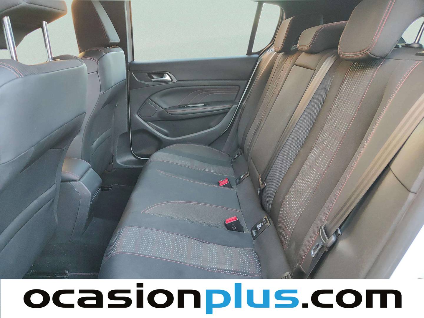 Foto asientos traseros Peugeot 308 Peugeot 308 PureTech 130 S&S GT Line (130 CV)