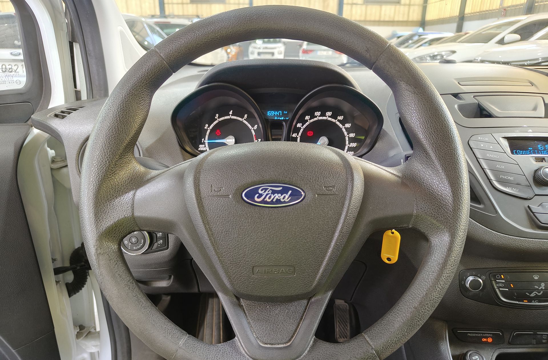 Ford Tourneo Courier 1.0 EcoBoost Ambiente - foto 18