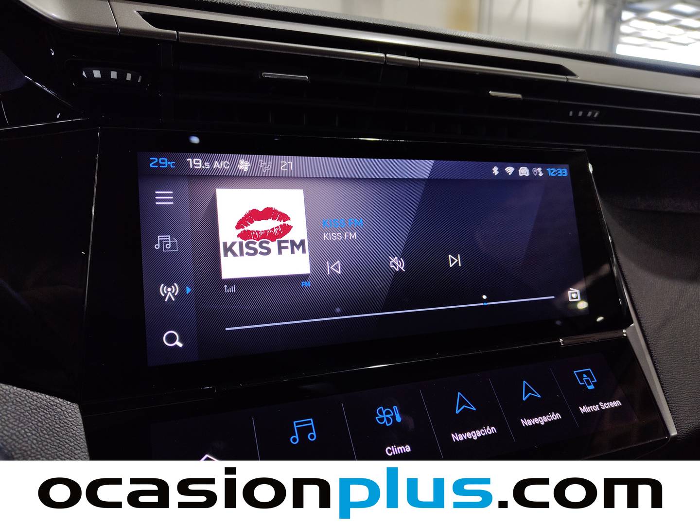 Foto Peugeot 408 Peugeot 408 PHEV 180 e-EAT8 (181 CV)