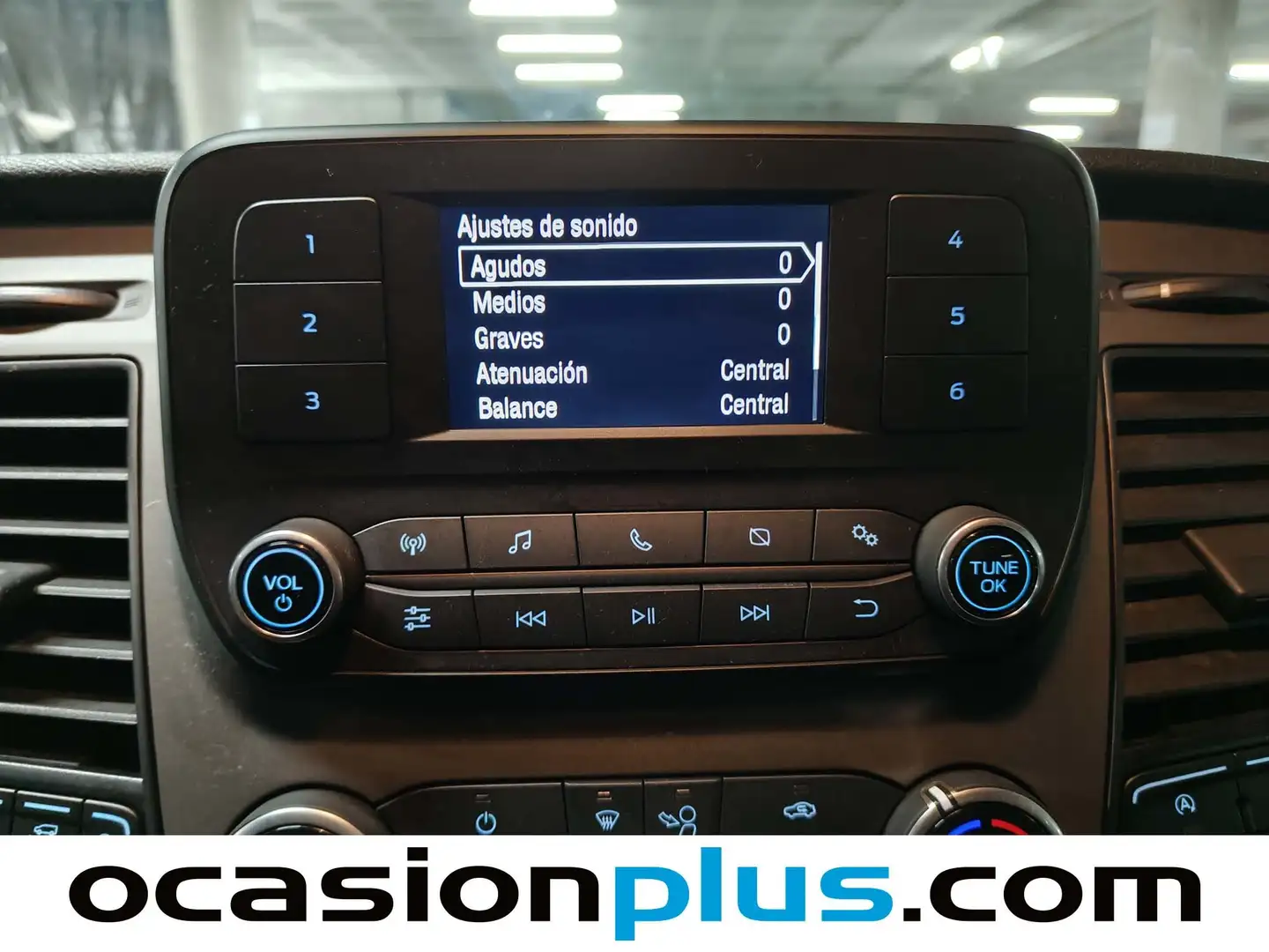 Foto Ford Transit Custom Ford Transit Custom Kombi 2.0 TDCI MHEV 320 L1 Trend  8 Plazas (130 CV)