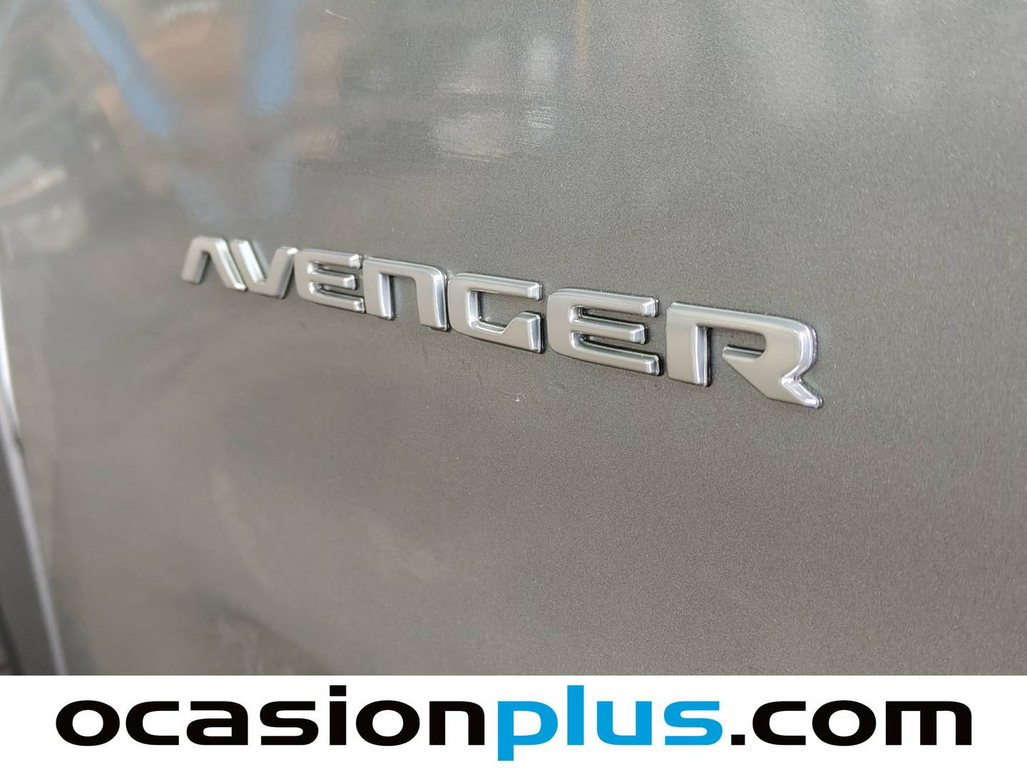 Foto Jeep Avenger Jeep Avenger 1.2 G Summit (100 CV)