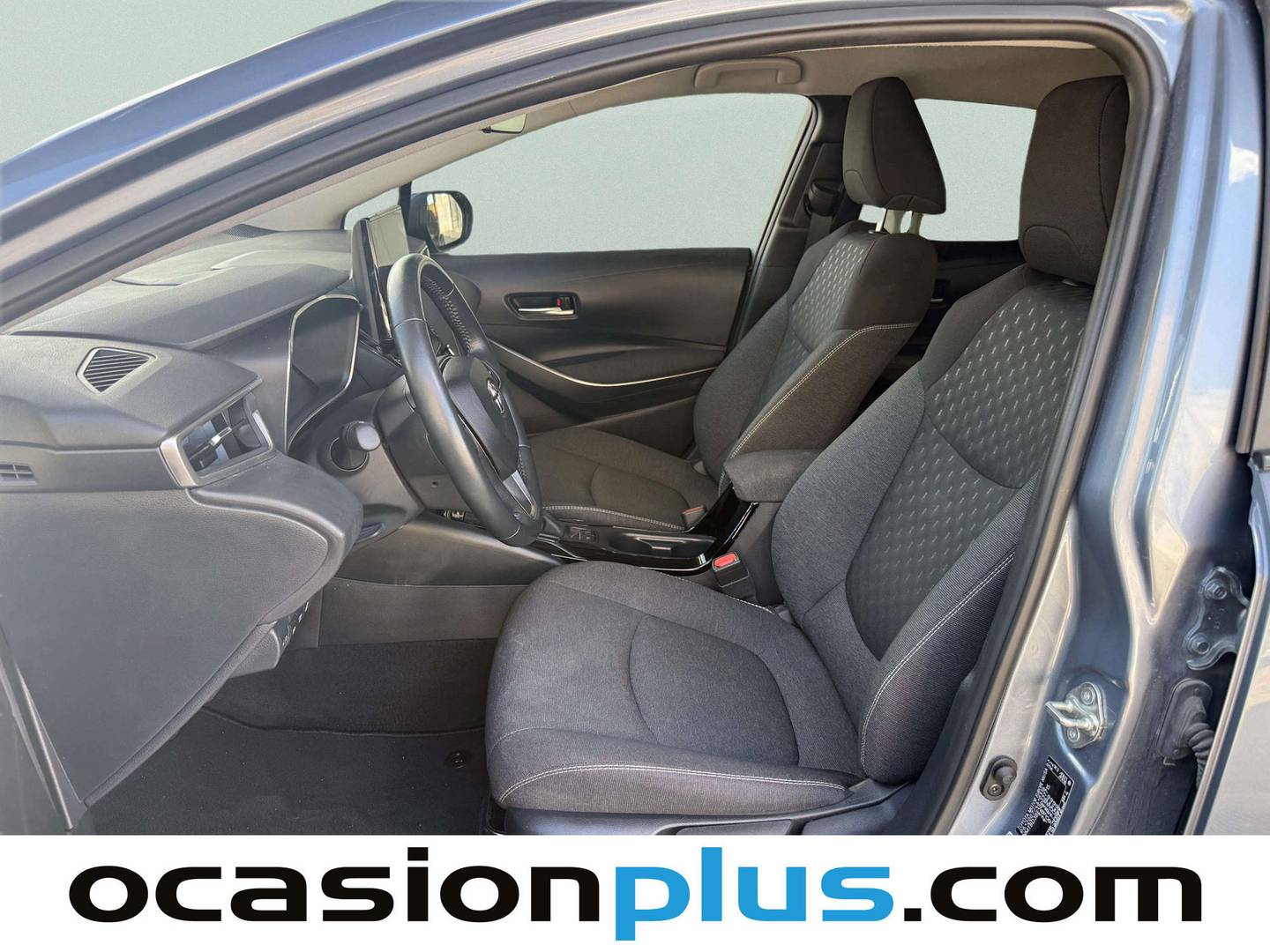 Foto asientos delanteros Toyota Corolla Toyota Corolla 140H Style (140 CV)