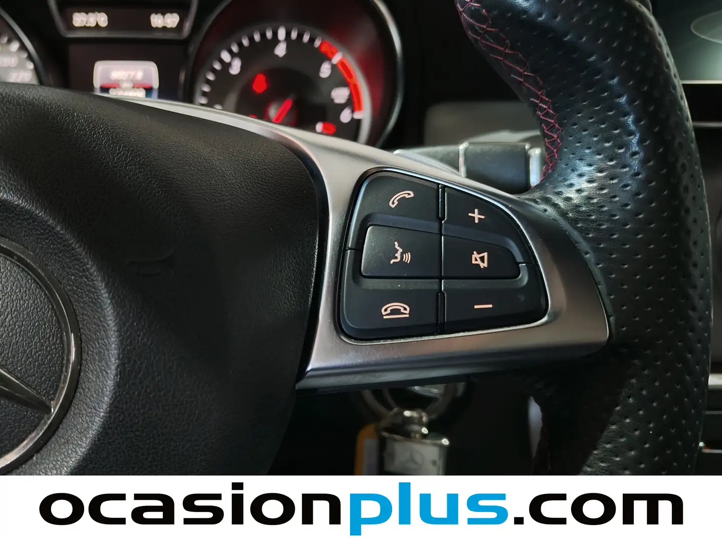 Foto Mercedes CLA Mercedes-Benz CLA Shooting Brake CLA 200 d  (136 CV) Pack AMG