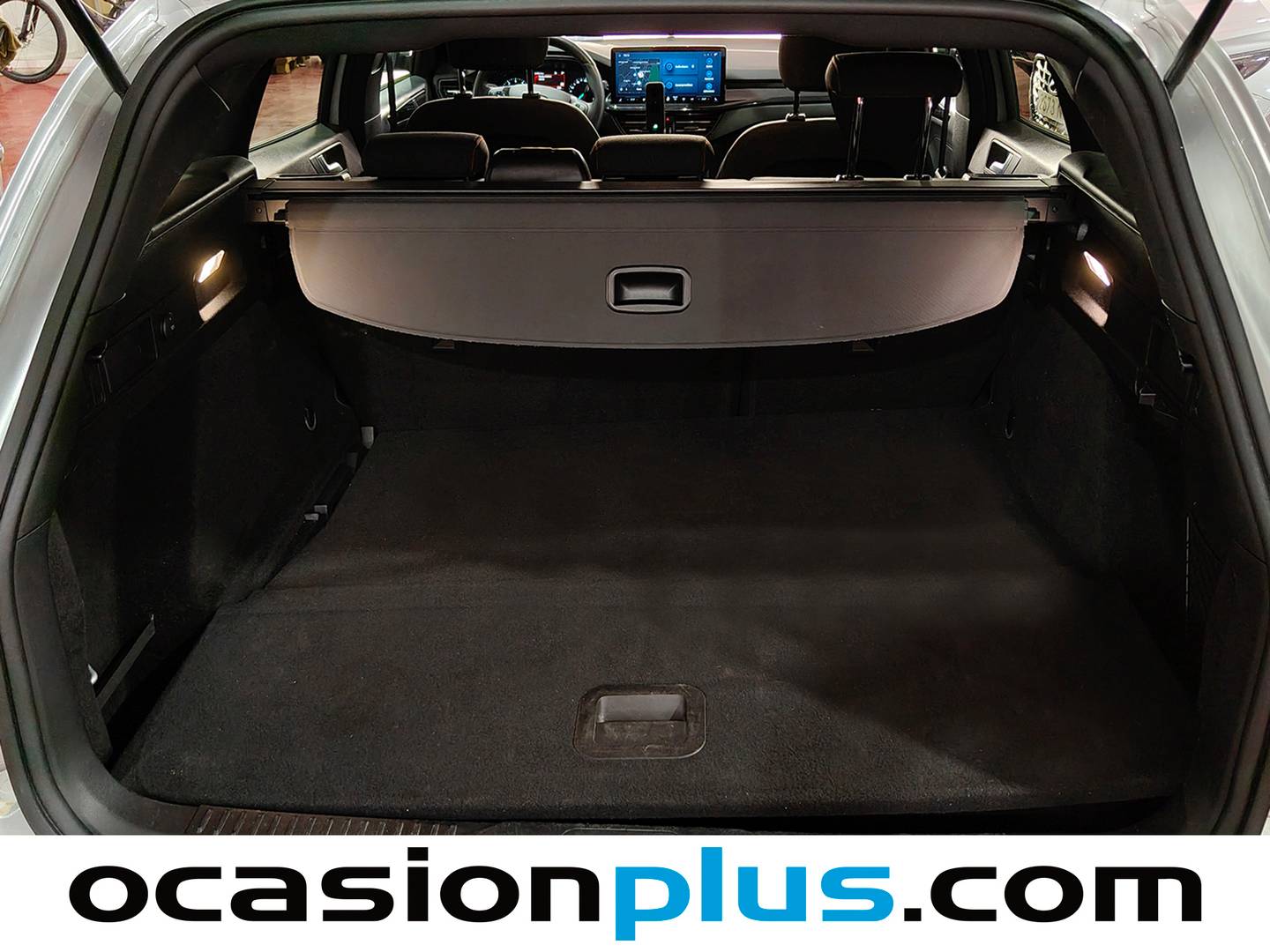 Fotos maletero Ford Focus Ford Focus SportBreak 1.0 Ecoboost MHEV ST-Line Auto (155 CV)