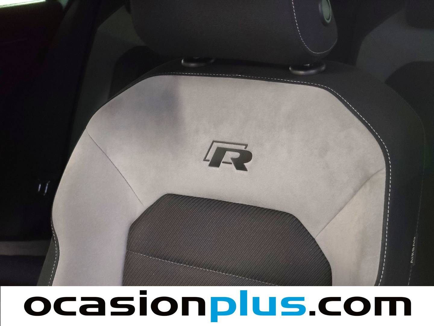 Extras y acabados del Volkswagen Golf Volkswagen Golf R 2.0 TSI BMT 4Motion (300 CV) DSG