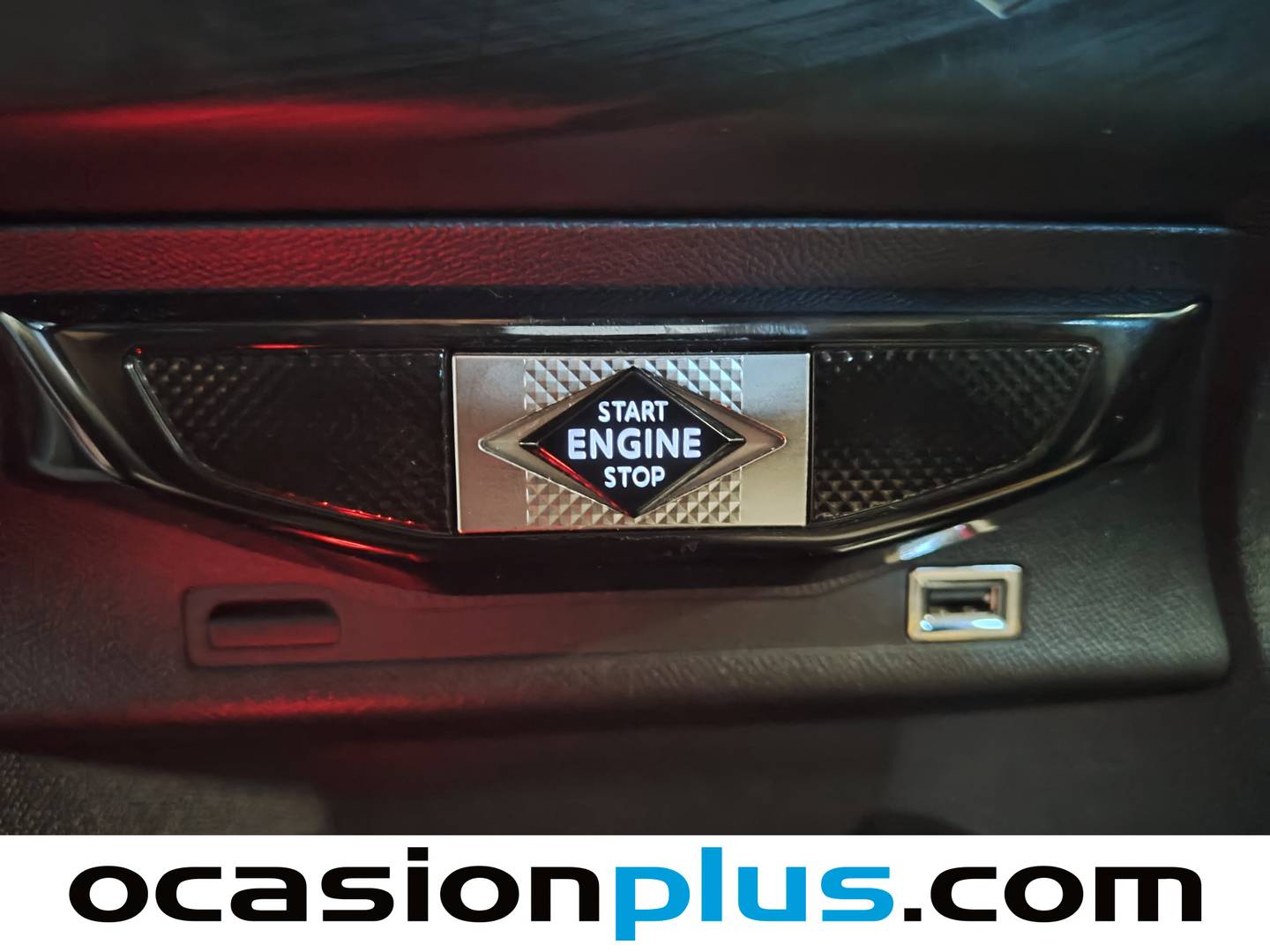 DS DS 3 Crossback DS DS3 BlueHDi 100 So Chic (100 CV) 2020