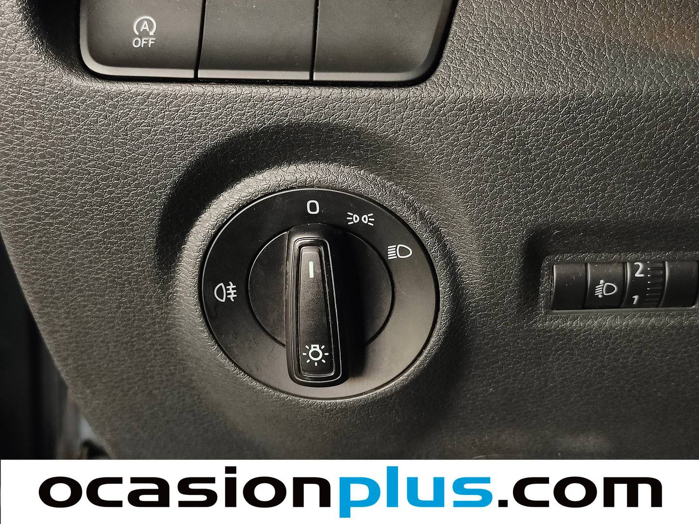Equipamiento del Skoda Fabia Skoda Fabia 1.0 MPI Ambition (75 CV)