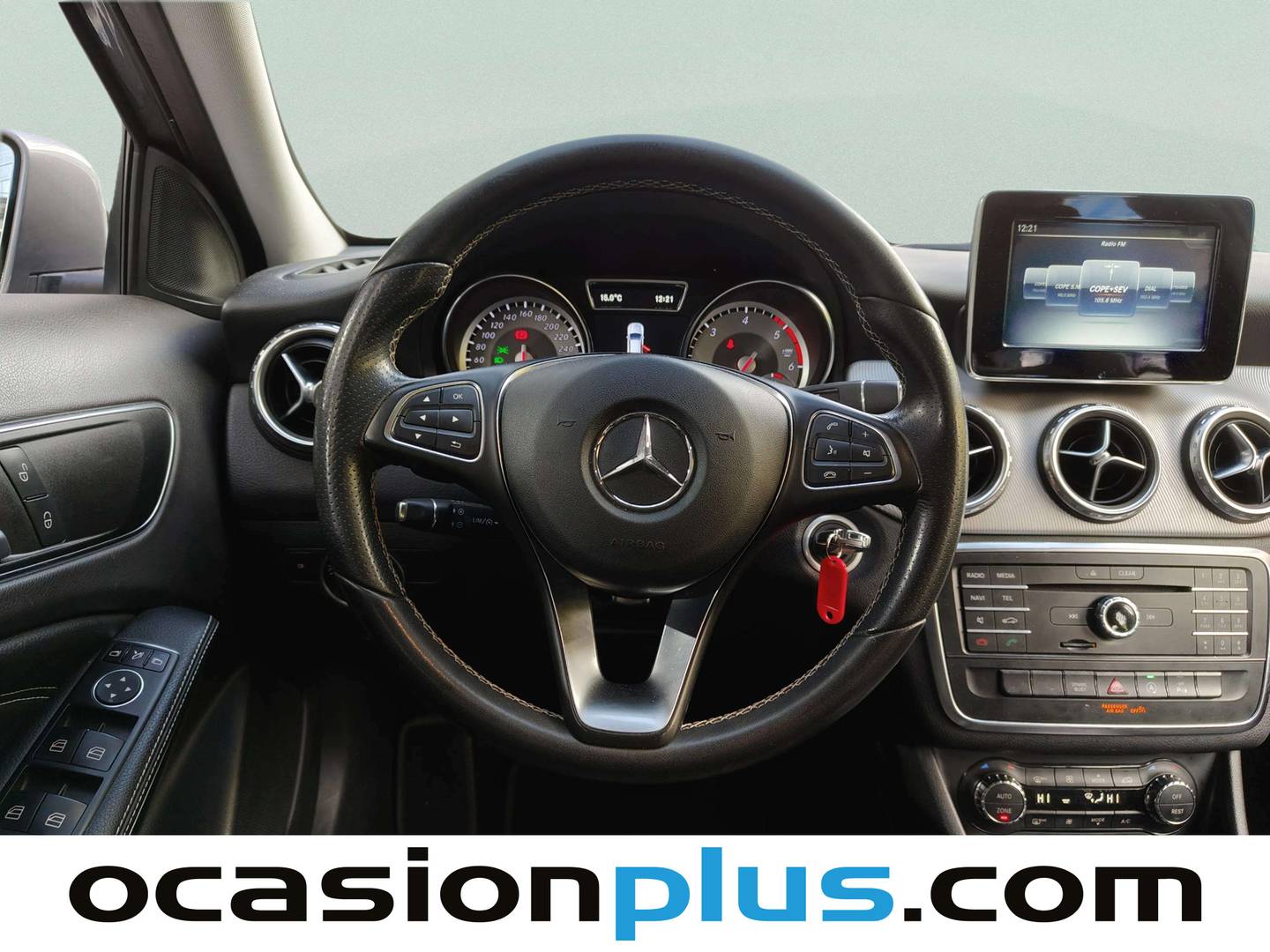 Mercedes GLA Mercedes GLA GLA 200 d Urban (136 CV) 2017