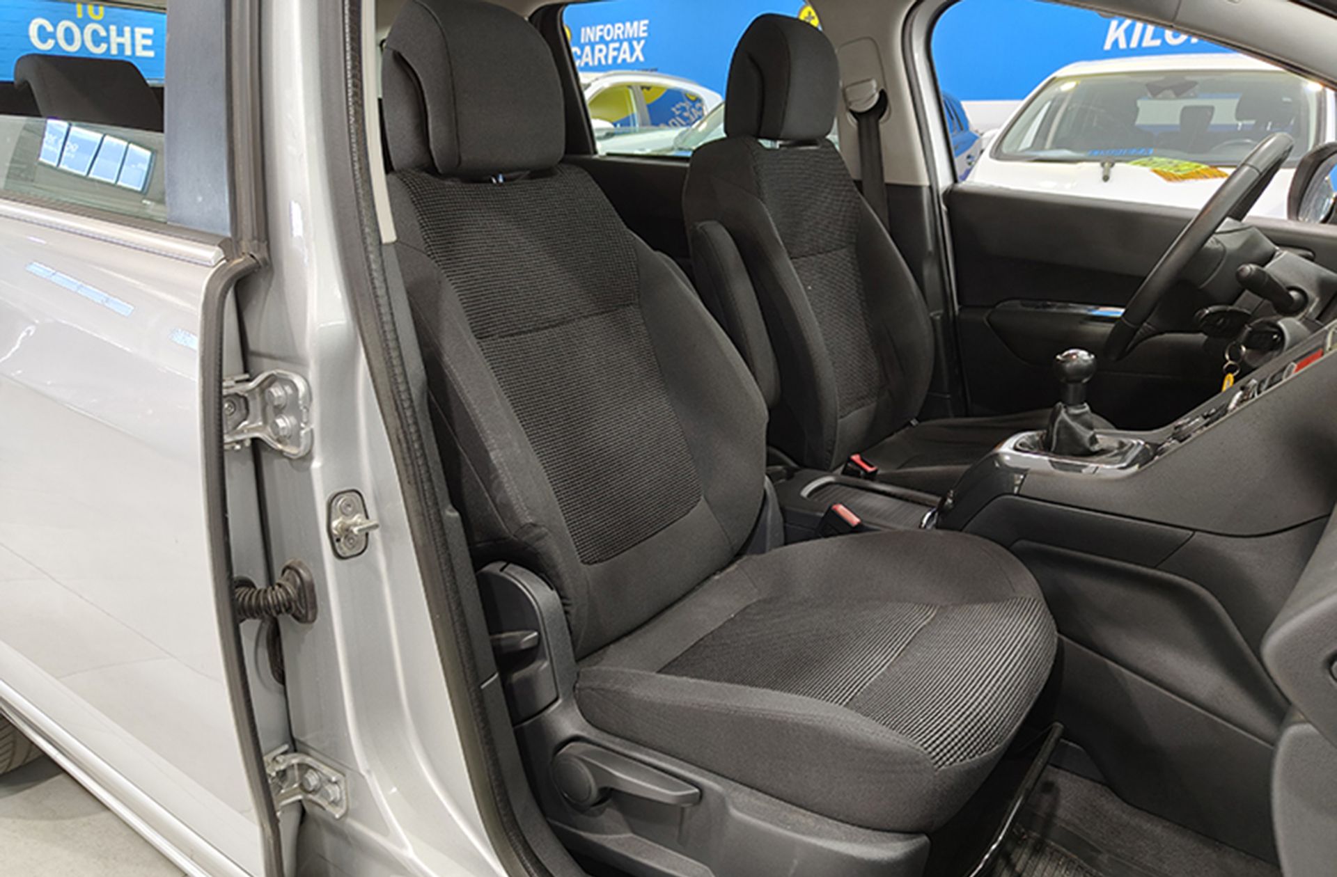 Peugeot 5008 Active VTi 7 plazas - foto 16