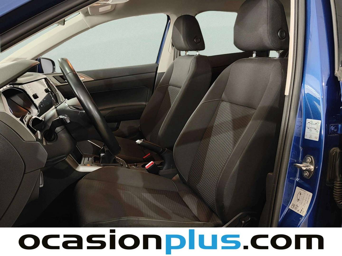 Foto asientos delanteros Volkswagen Polo Volkswagen Polo Advance 1.0 TSI (95 CV)
