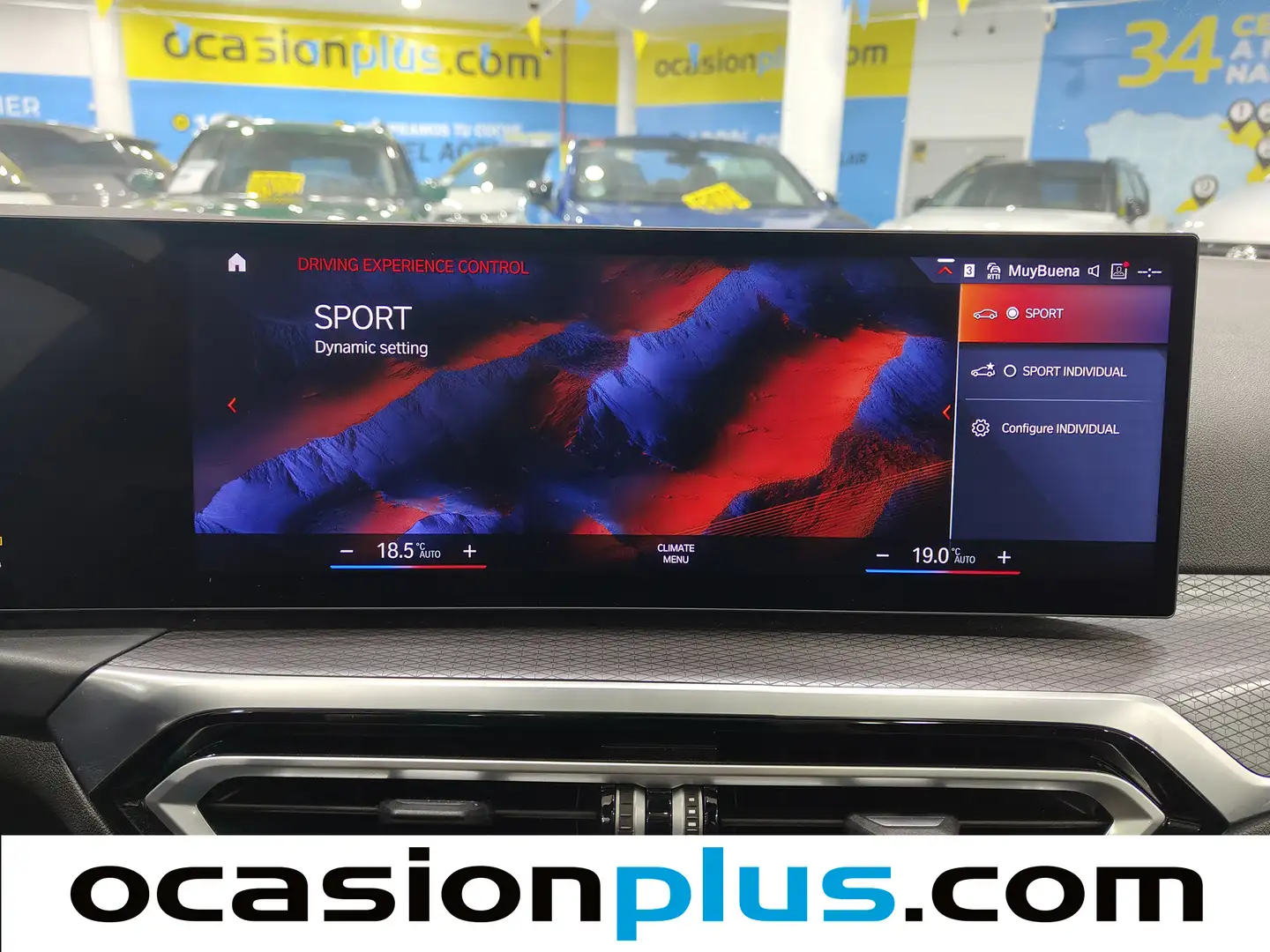 Foto BMW Serie 3 BMW Serie 3 320d Touring  (190 CV) Pack M