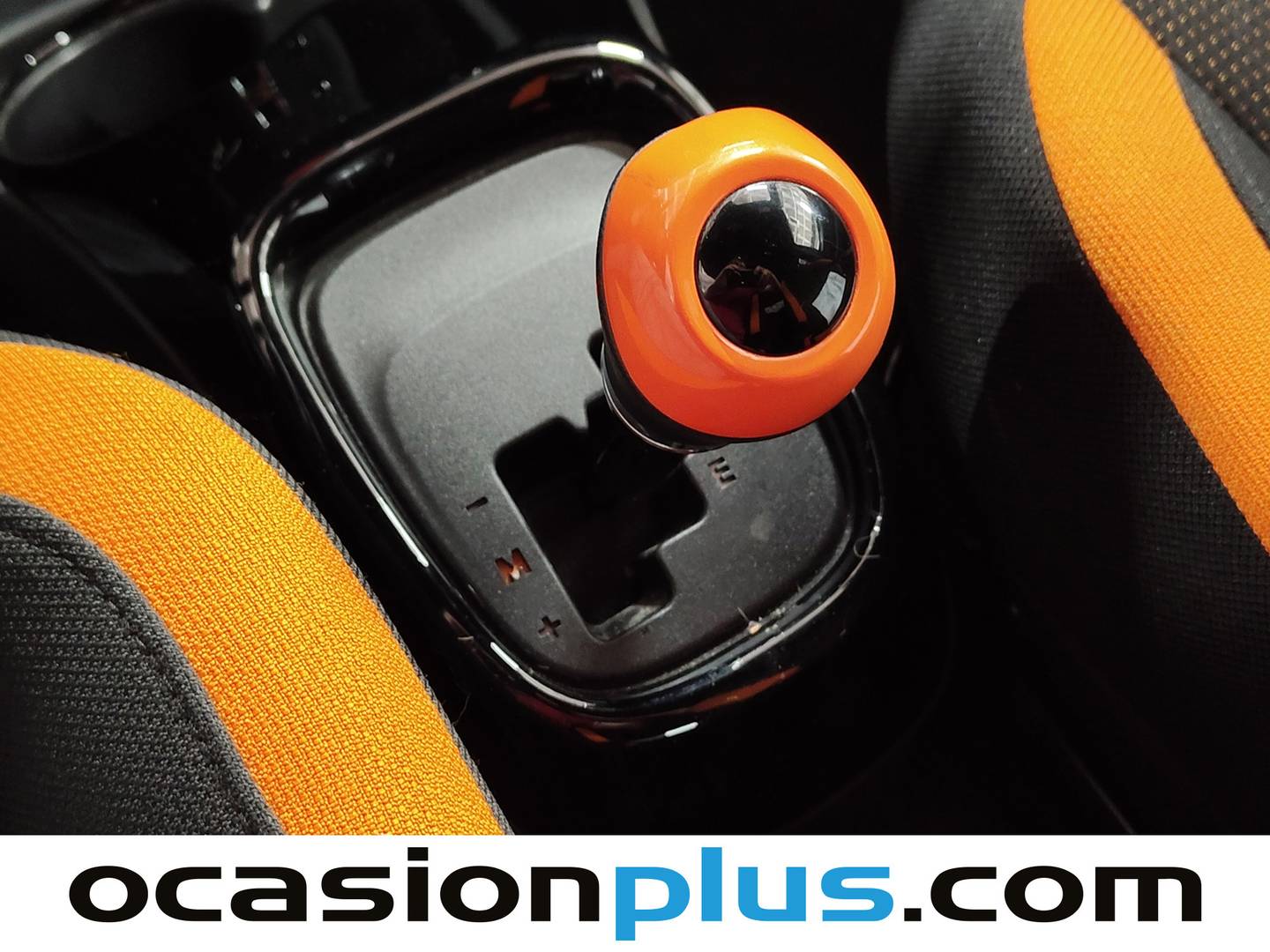 Toyota Aygo Toyota Aygo 1.0 70 x-cite JBL (72 CV) de segunda mano
