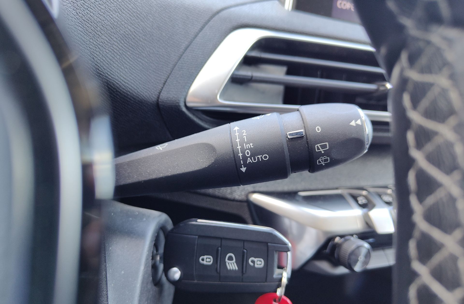 Peugeot 5008 PureTech 130 Allure 7 plazas - foto 34