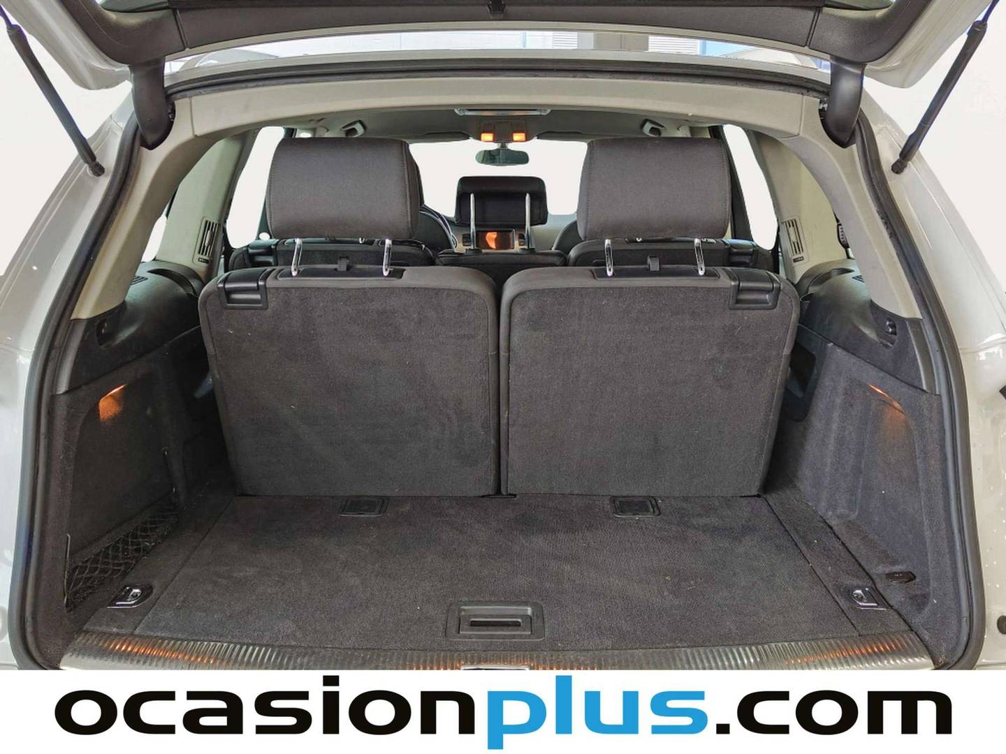 Fotos maletero Audi Q7 Audi Q7 Ambiente 3.0 TDI quattro (204 CV) tiptronic 7 Plazas