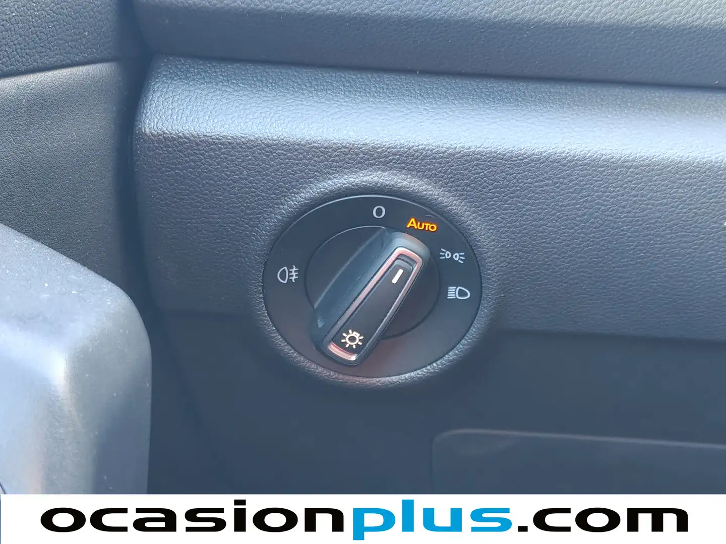 Foto Volkswagen T-Roc Volkswagen T-Roc R-Line 1.5 TSI (150 CV)