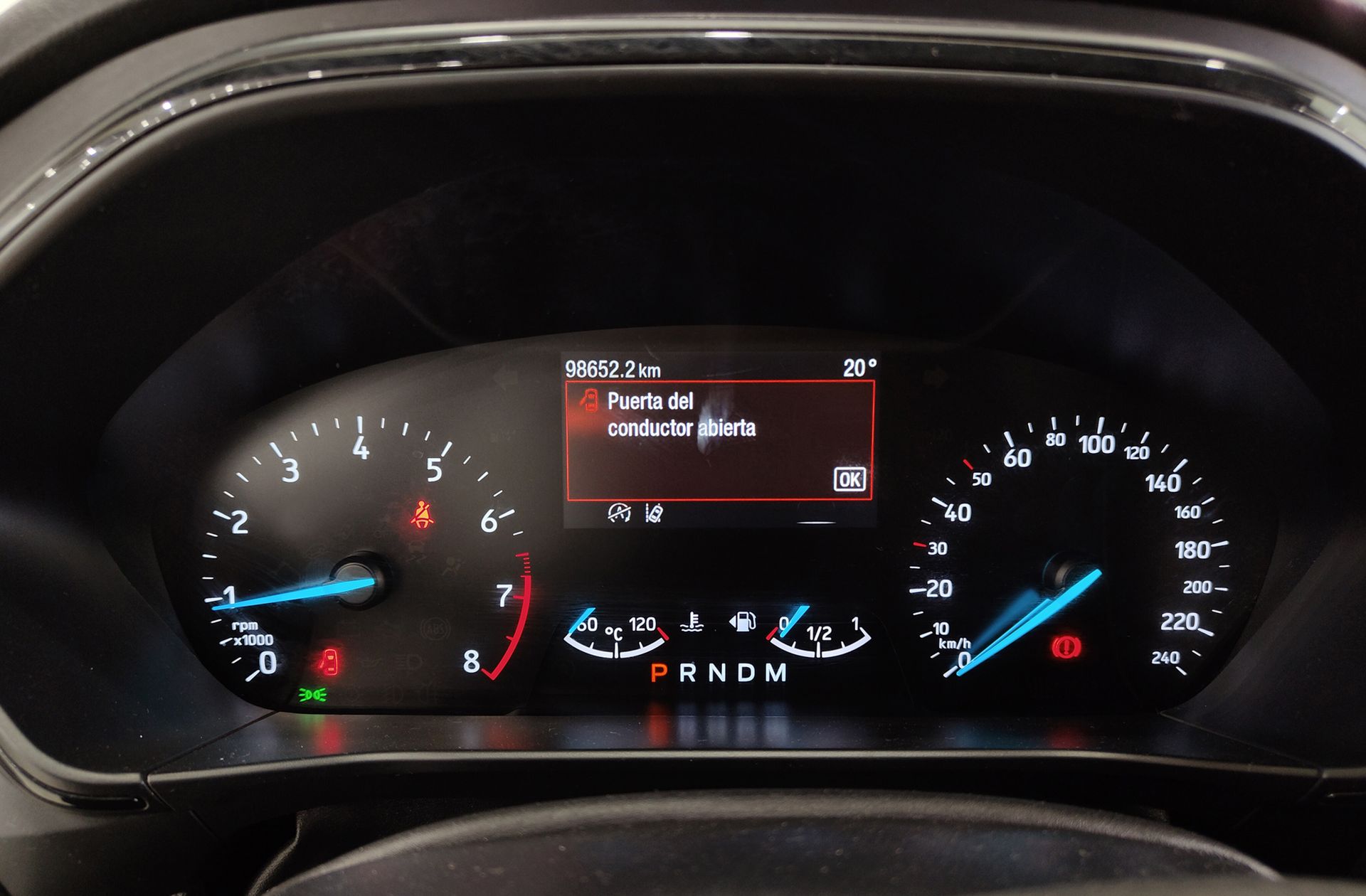 Ford Focus 1.0 EcoBoost MHEV ST-Line - foto 23