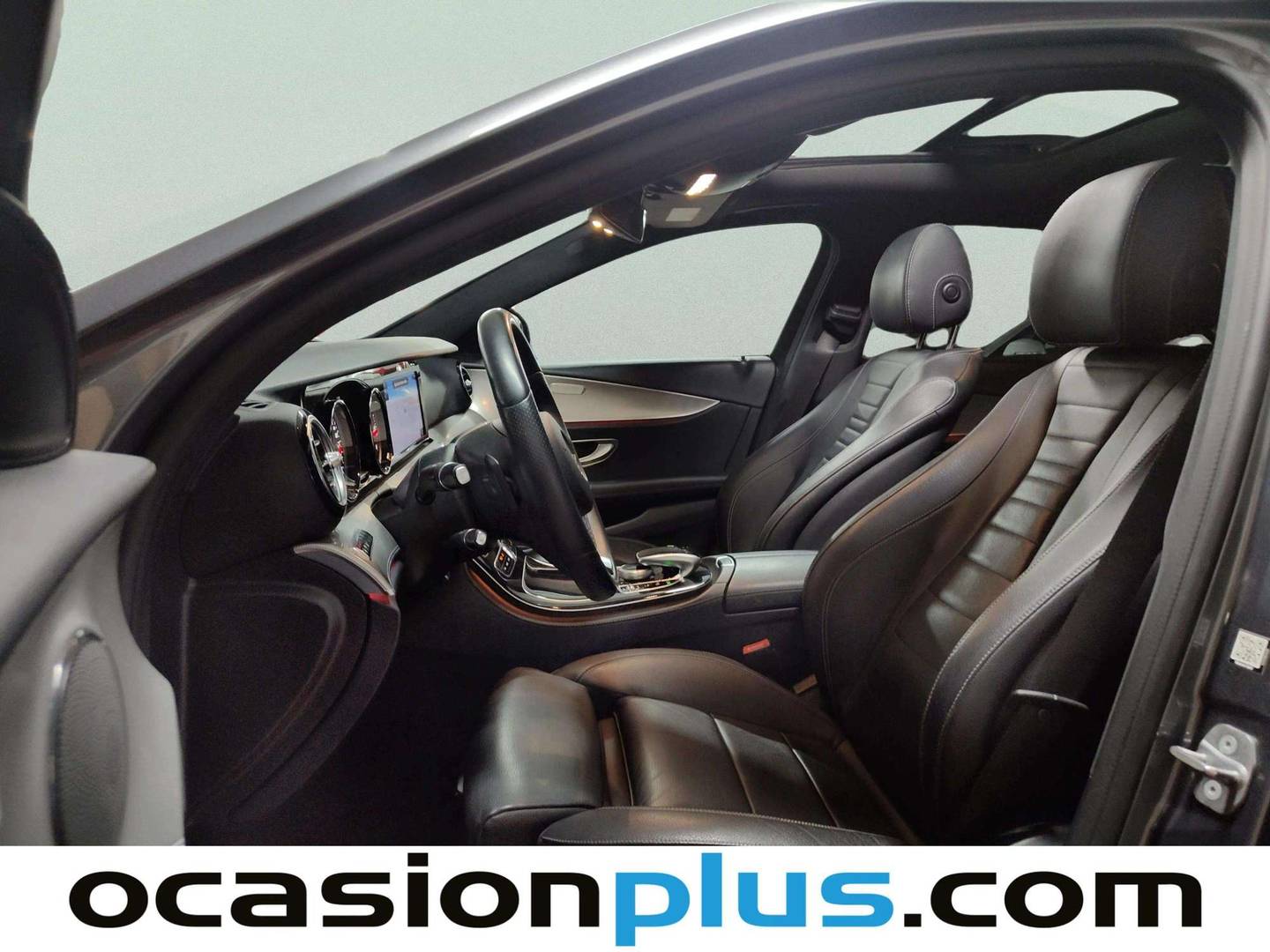 Foto asientos delanteros Mercedes Clase E Mercedes Clase E E 220 d Estate (194 CV)