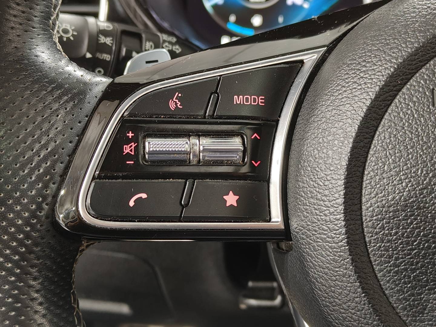 Foto KIA ProCeed Kia ProCeed 1.5 MHEV GT Line DCT (160 CV)