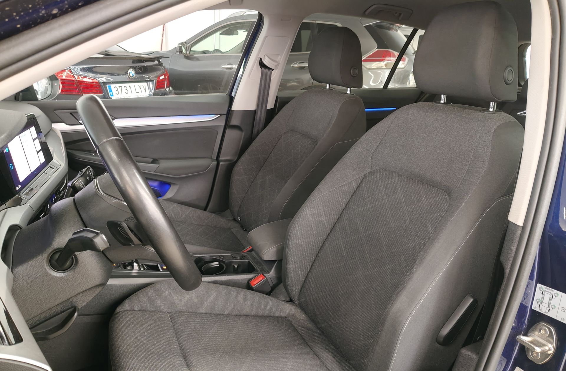 Volkswagen Golf Life 1.5 eTSI DSG - foto 10
