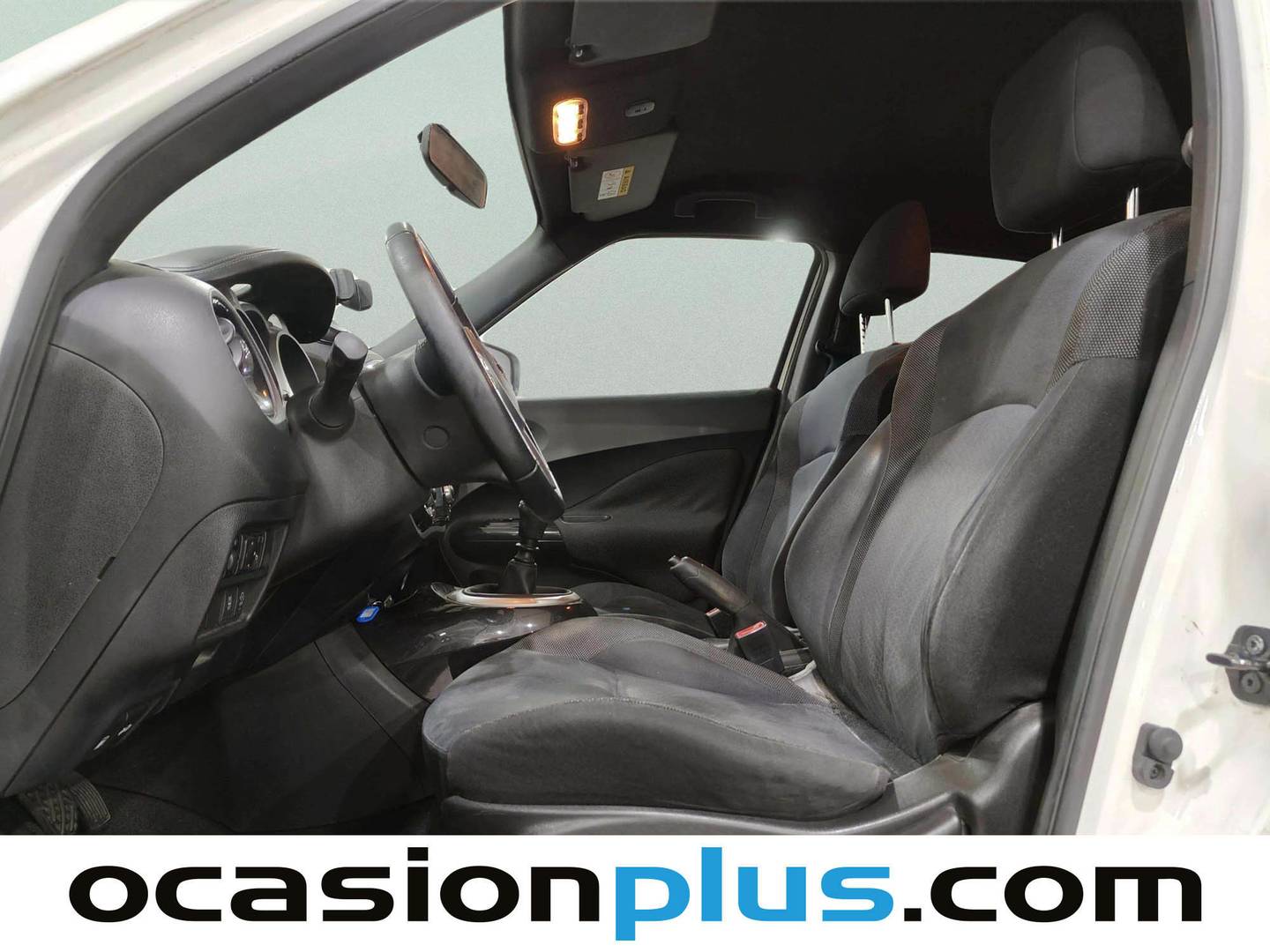 Foto asientos delanteros Nissan JUKE Nissan Juke 1.2 DIG-T N-TEC 4X2 (115 CV)