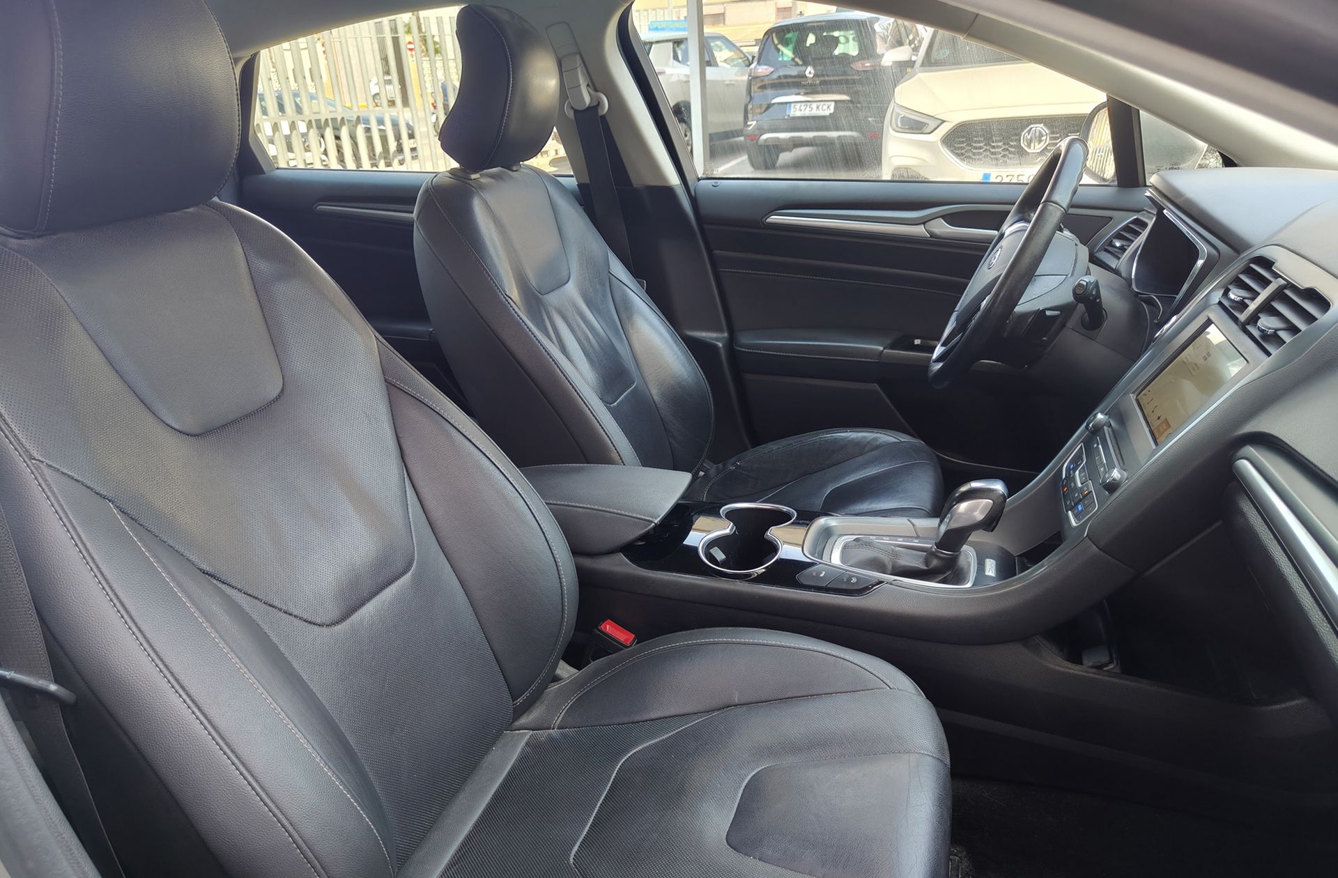 Ford Mondeo 1.5 EcoBoost Titanium Powershift - foto 15