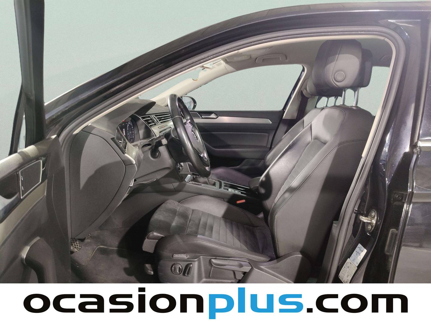 Foto asientos delanteros Volkswagen Passat Variant Volkswagen Passat Variant Sport 2.0 TDI BMT (150 CV)