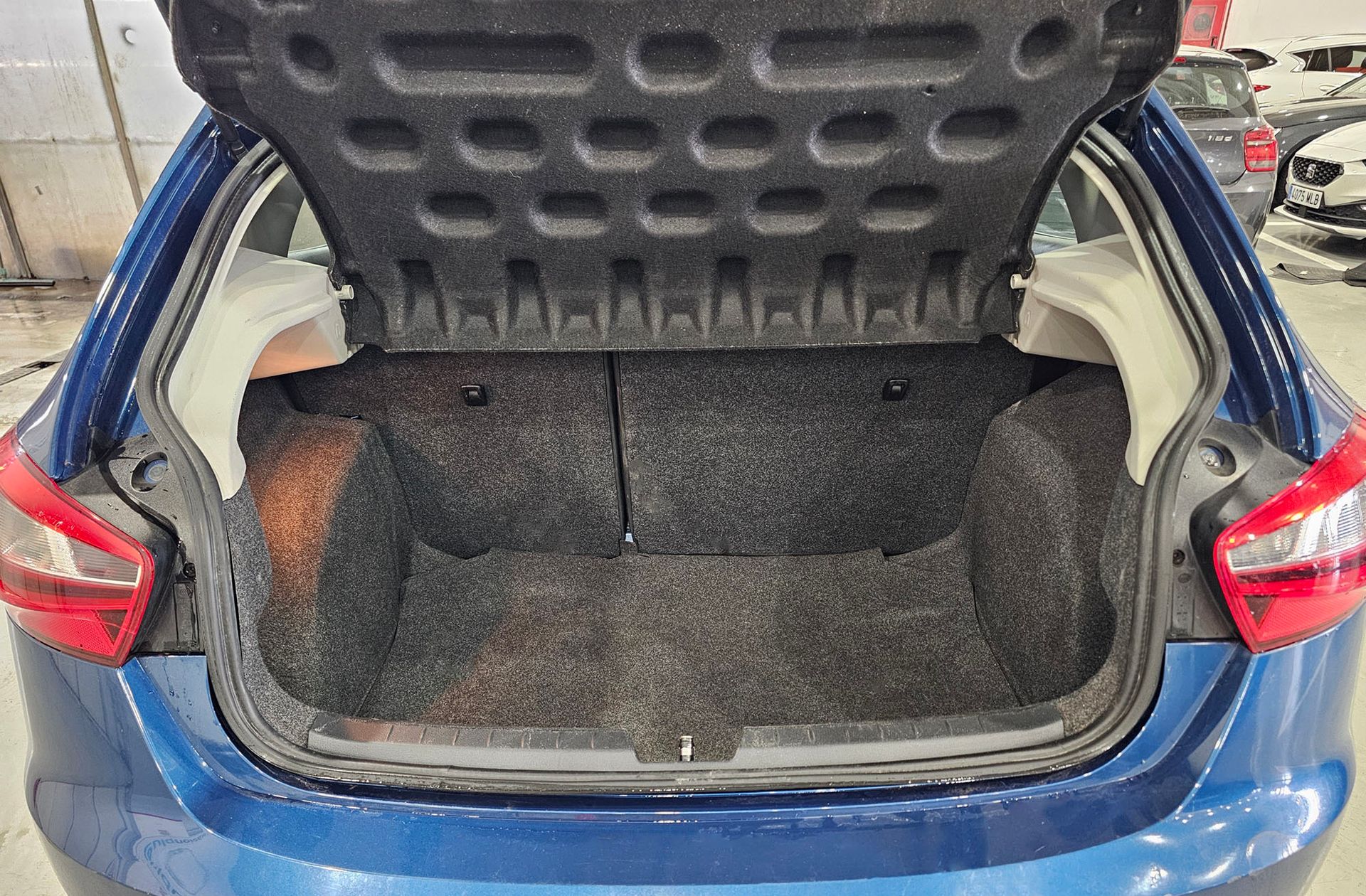 SEAT Ibiza 1.4 TDI Style Connect - foto 13