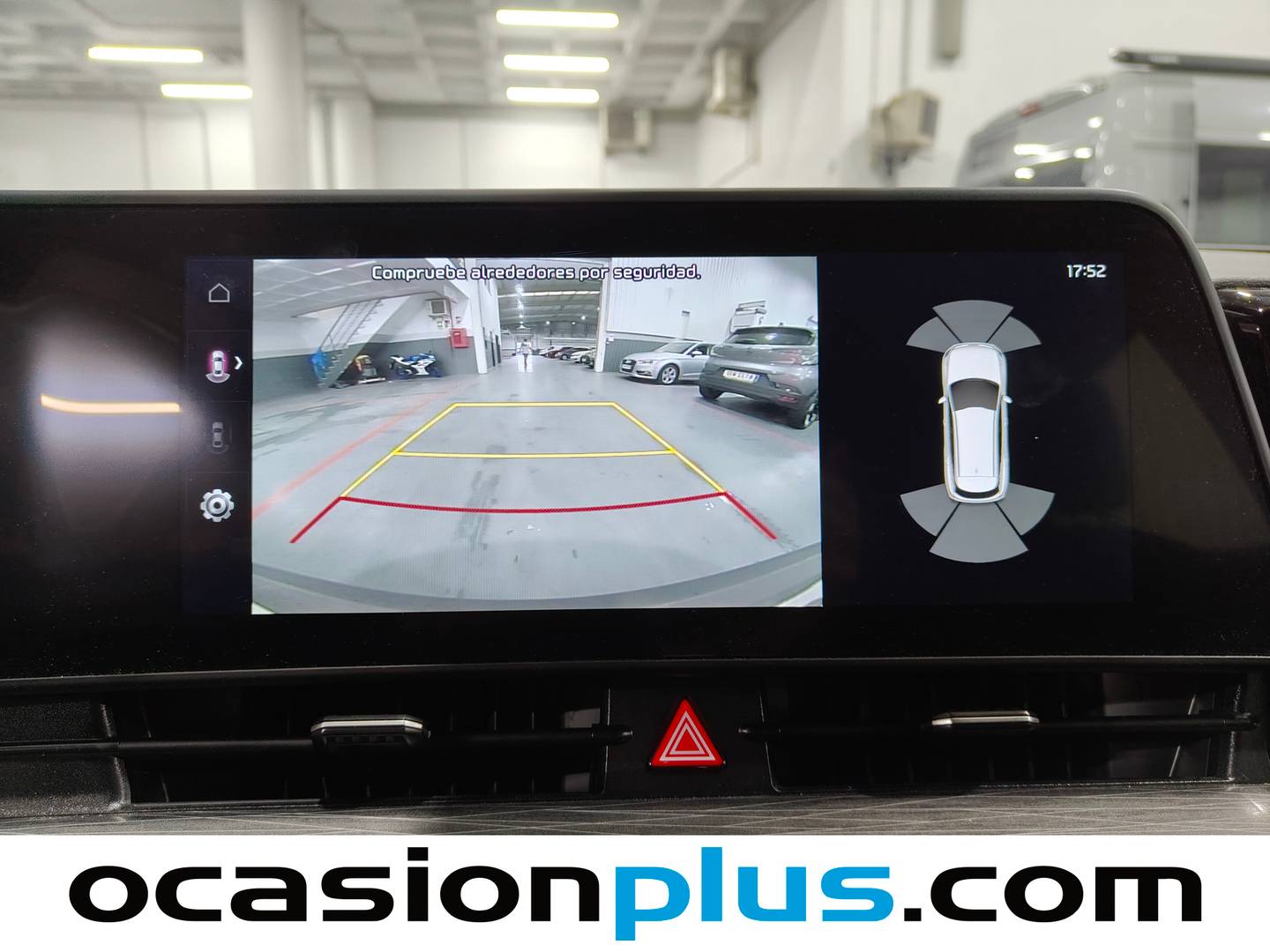 Equipamiento del KIA Sportage Kia Sportage 1.6 CRDi MHEV Business 4x2 DCT (136 CV)