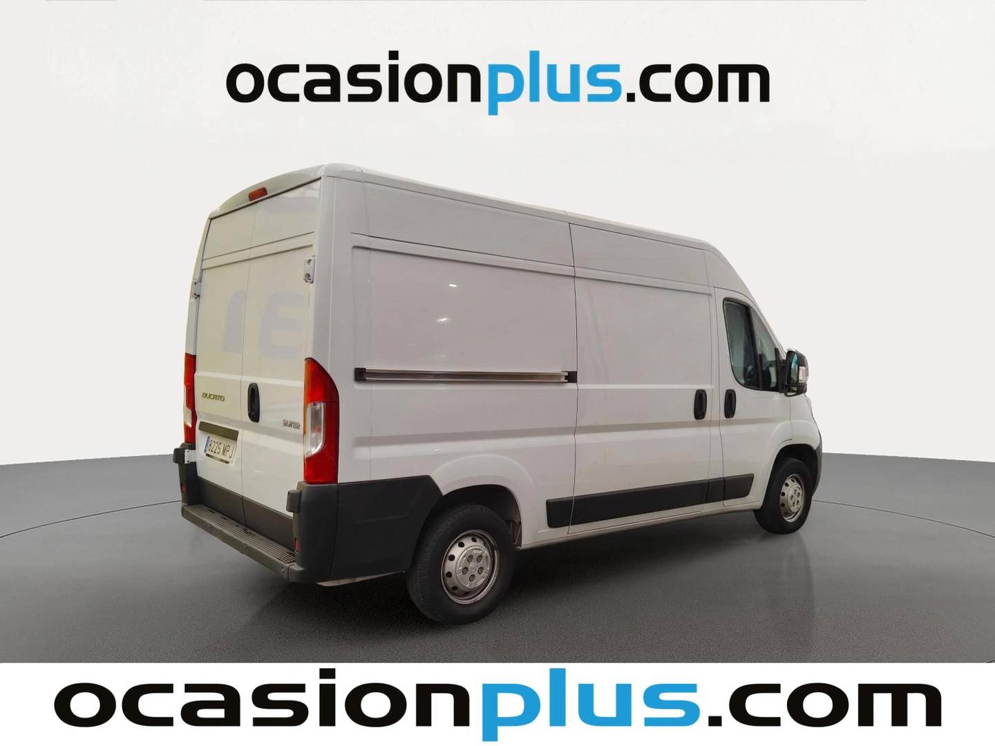 Foto trasera Peugeot Boxer Peugeot Boxer Furgon BlueHDi 120 333 L2H2 (120 CV) derecha