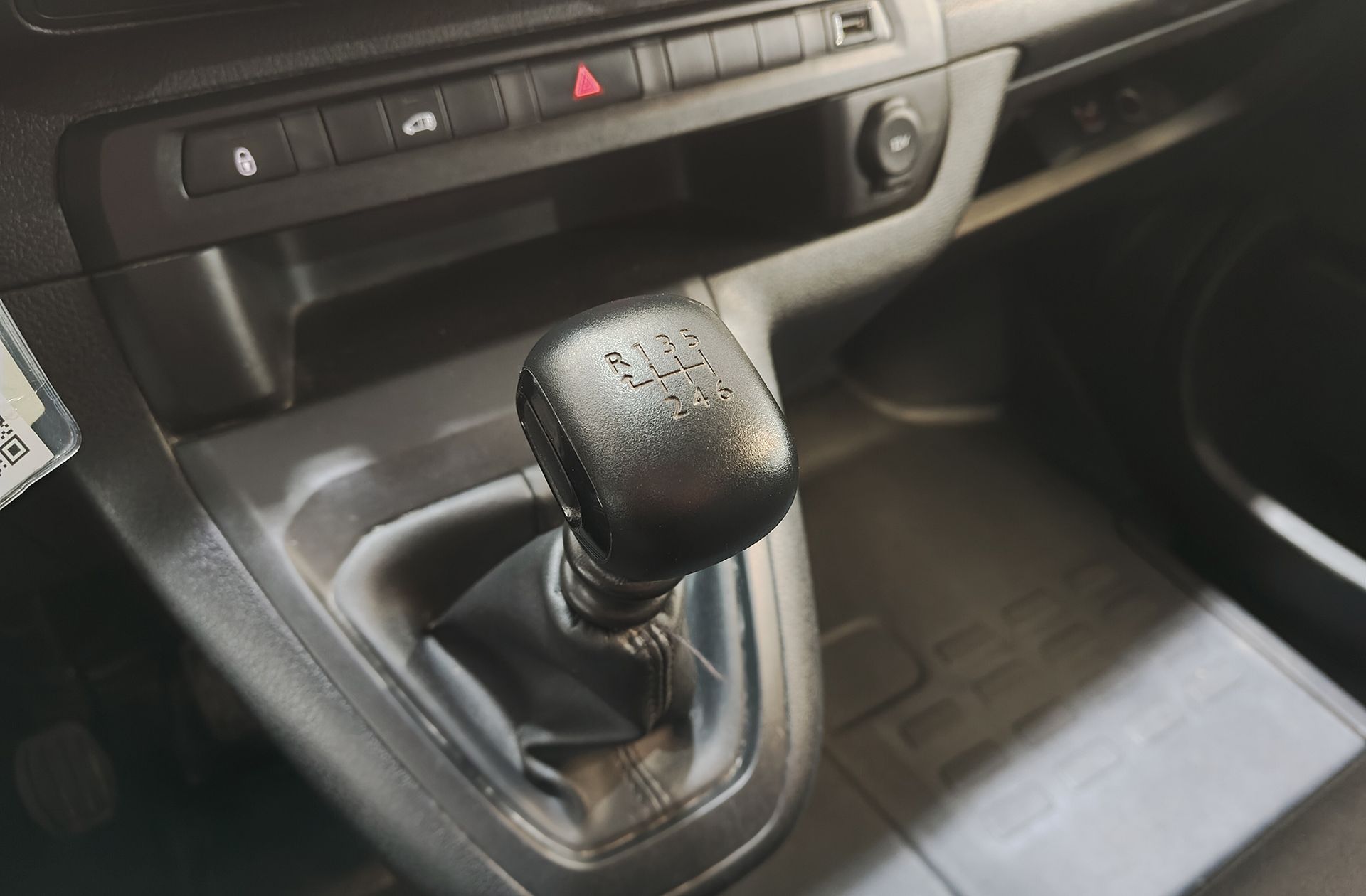 Opel Vivaro 1.5 Diesel M Standart - foto 5