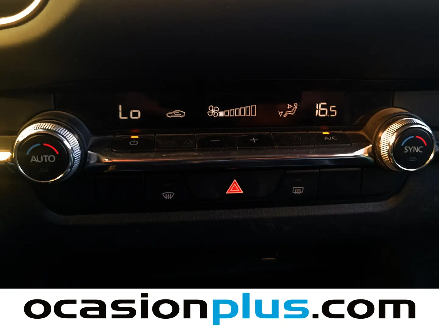 Foto Mazda CX-30 Mazda CX-30 2.0 e-Skyactive-X Evolution 2WD (186 CV)