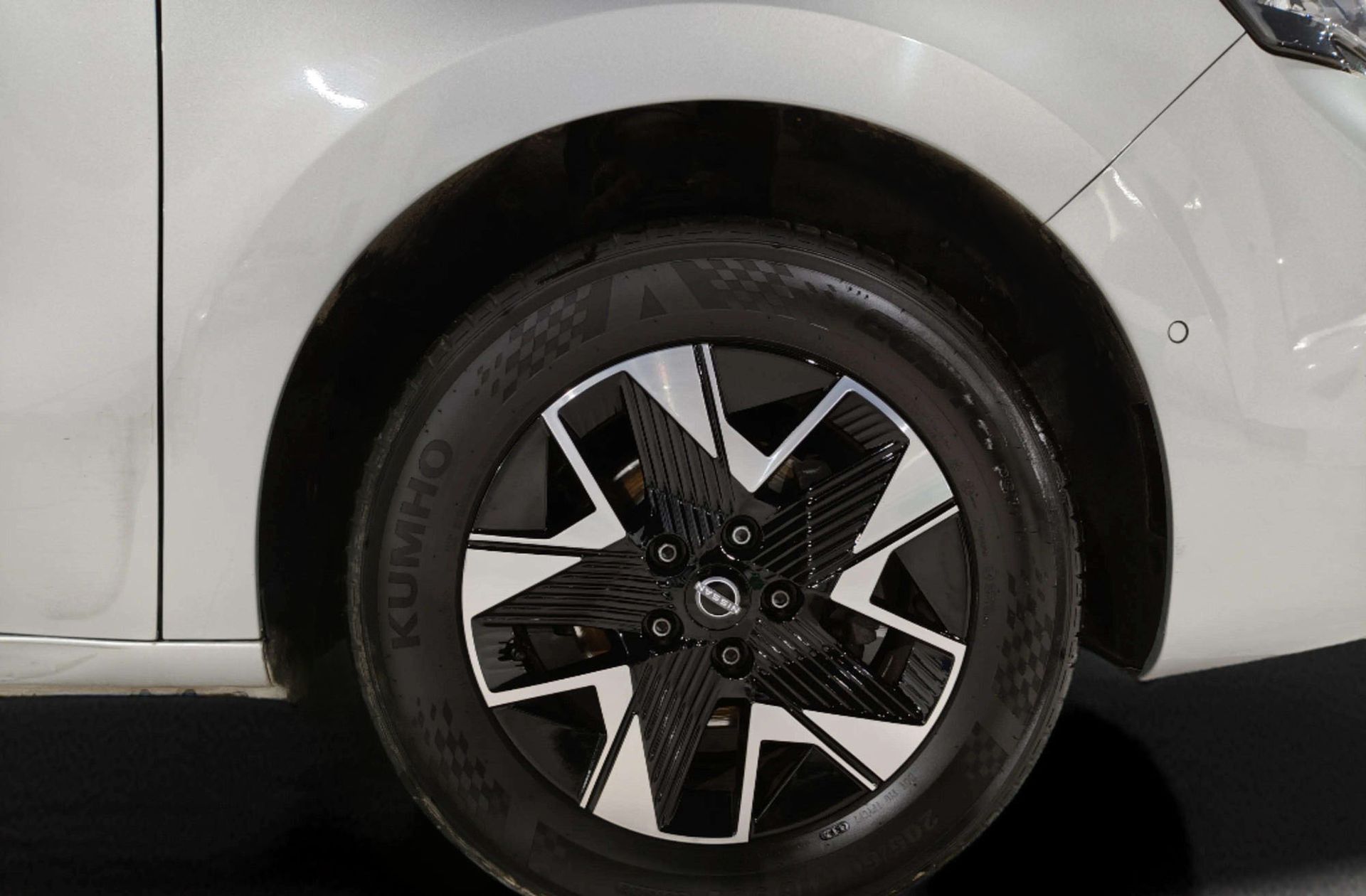 Nissan Townstar 1.3G L1 Tekna - foto 32