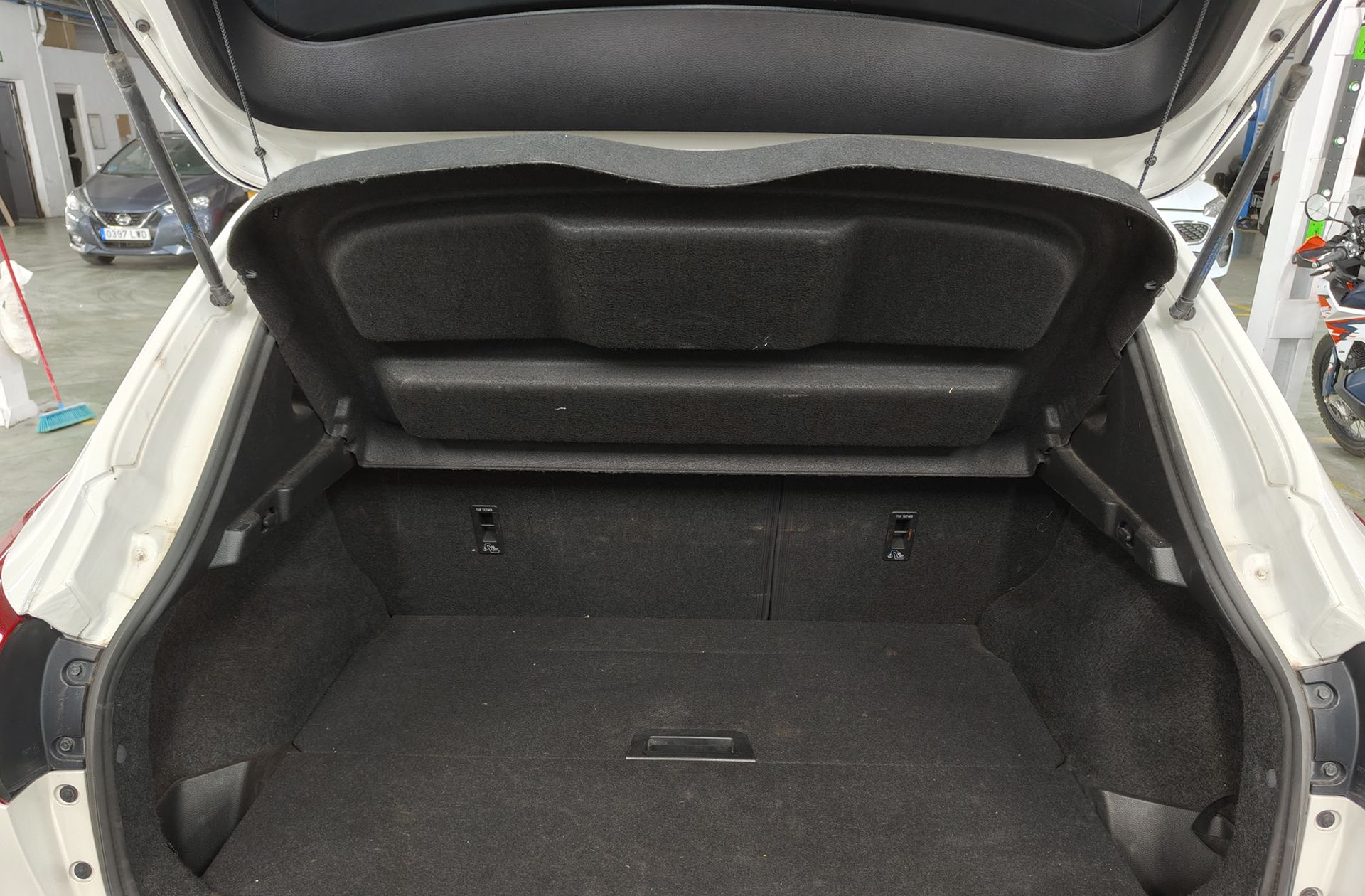 Nissan Qashqai 1.5 dCi N-Connecta 4x2 - foto 15
