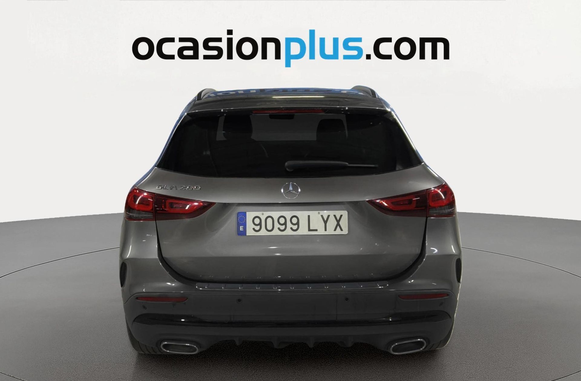 Mercedes-Benz GLA 200 - foto 16
