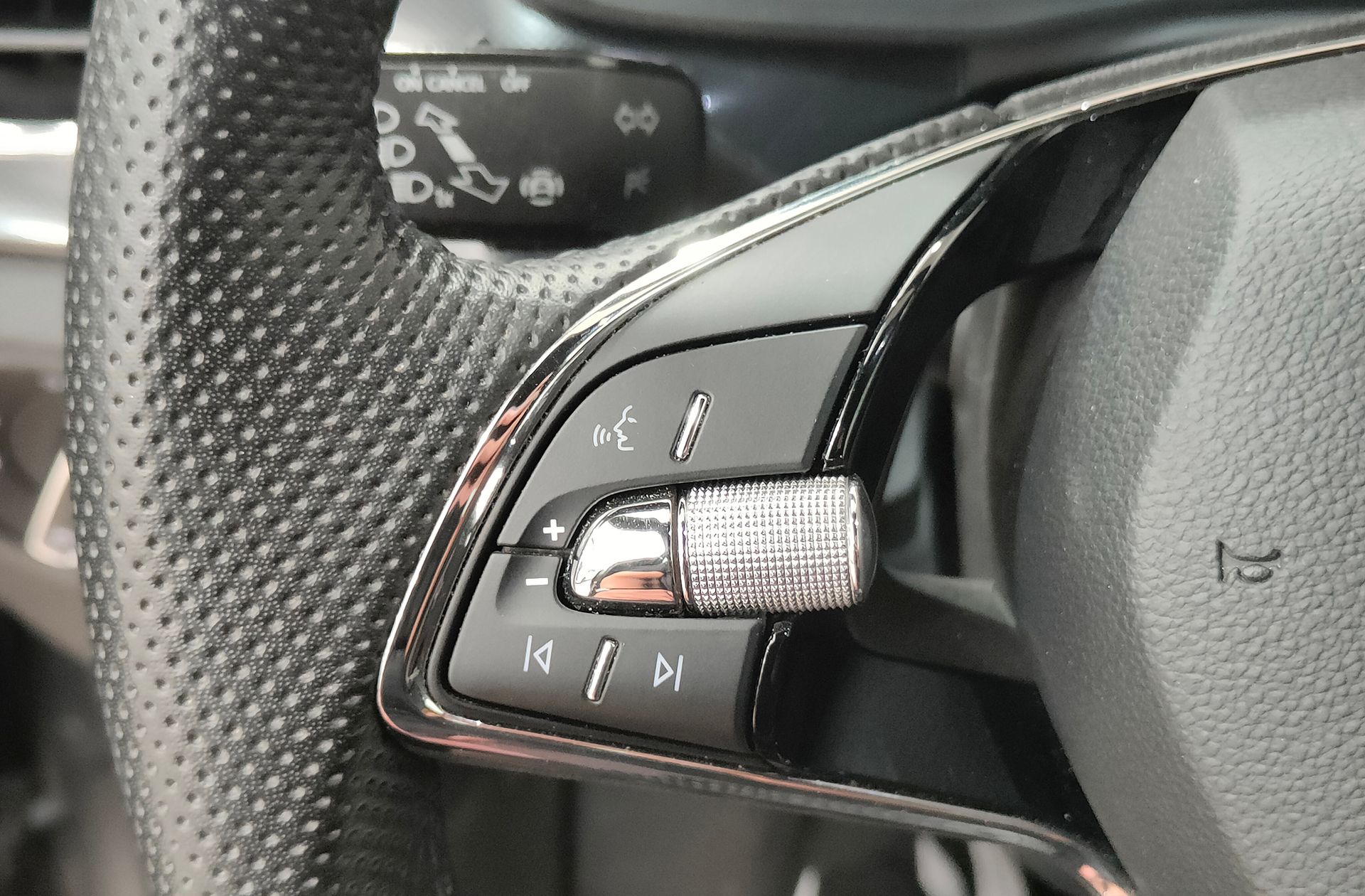 Škoda Scala 1.5 TSI Sport Plus DSG - foto 24