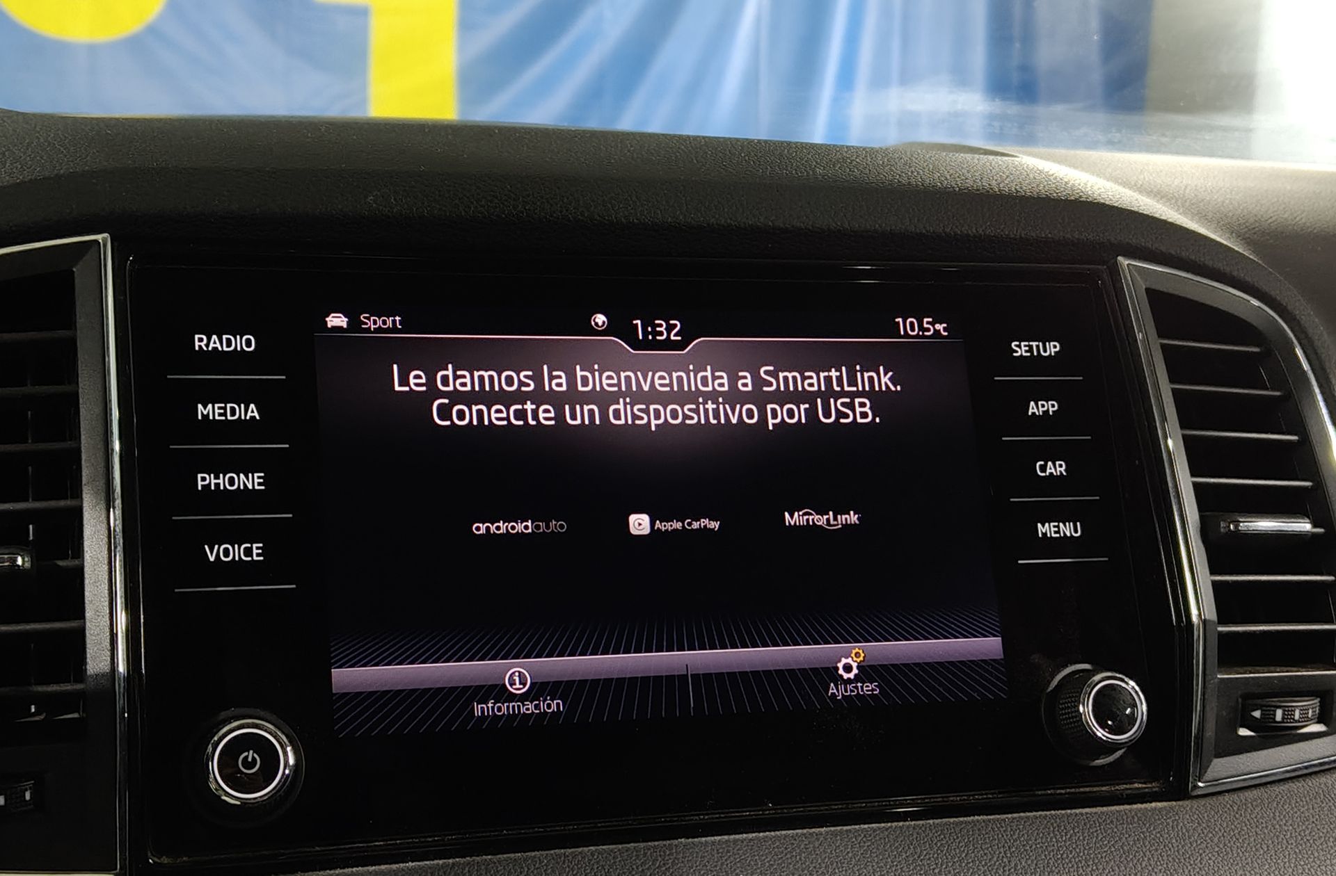 Škoda Karoq 2.0 TDI Ambition 4x4 DSG - foto 7