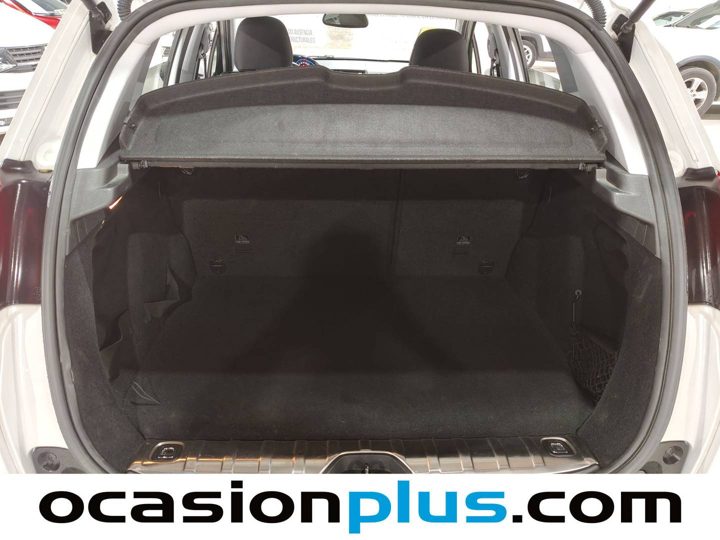 Foto Peugeot 2008 Peugeot 2008 BlueHDi 120 S&S Allure 88 kW (120 CV)