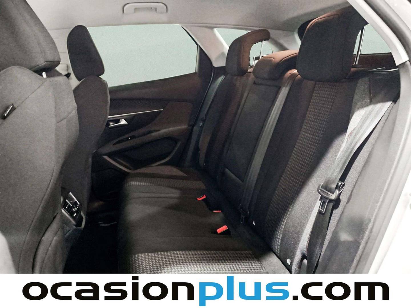 Foto asientos traseros Peugeot 3008 Peugeot 3008 PureTech 130 S&S Active (130 CV)