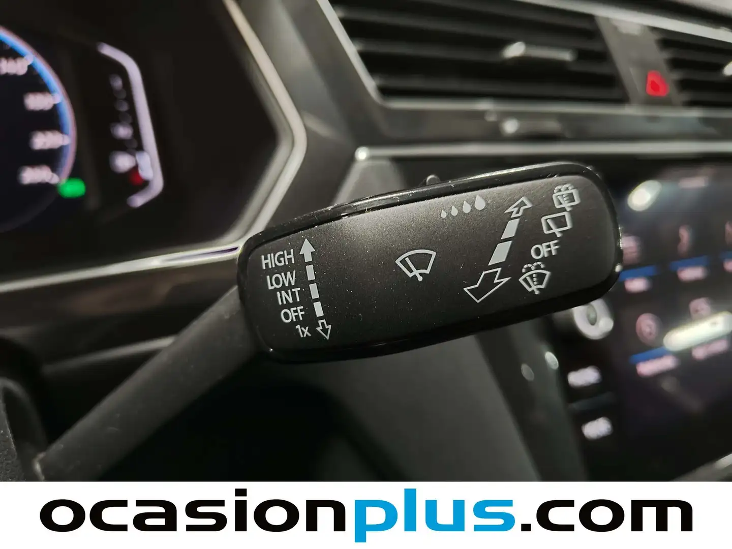 Foto Volkswagen Tiguan Volkswagen Tiguan R-Line 1.5 TSI (150 CV) DSG