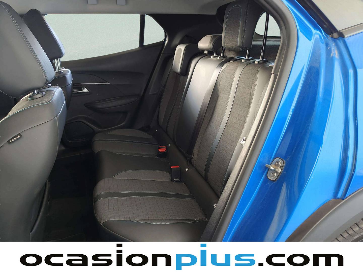 Foto asientos traseros Peugeot 2008 Peugeot 2008 PureTech 130 S&S Allure Pack EAT8 (130 CV)