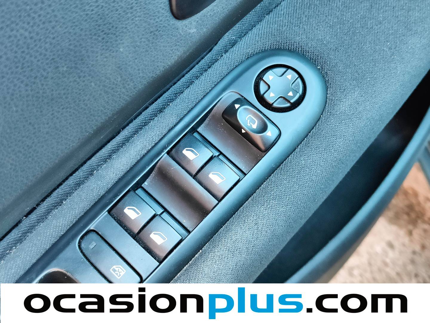 Peugeot 5008 Peugeot 5008 1.6 BlueHDi Allure EAT6 (120 CV) 7 Plazas 2016