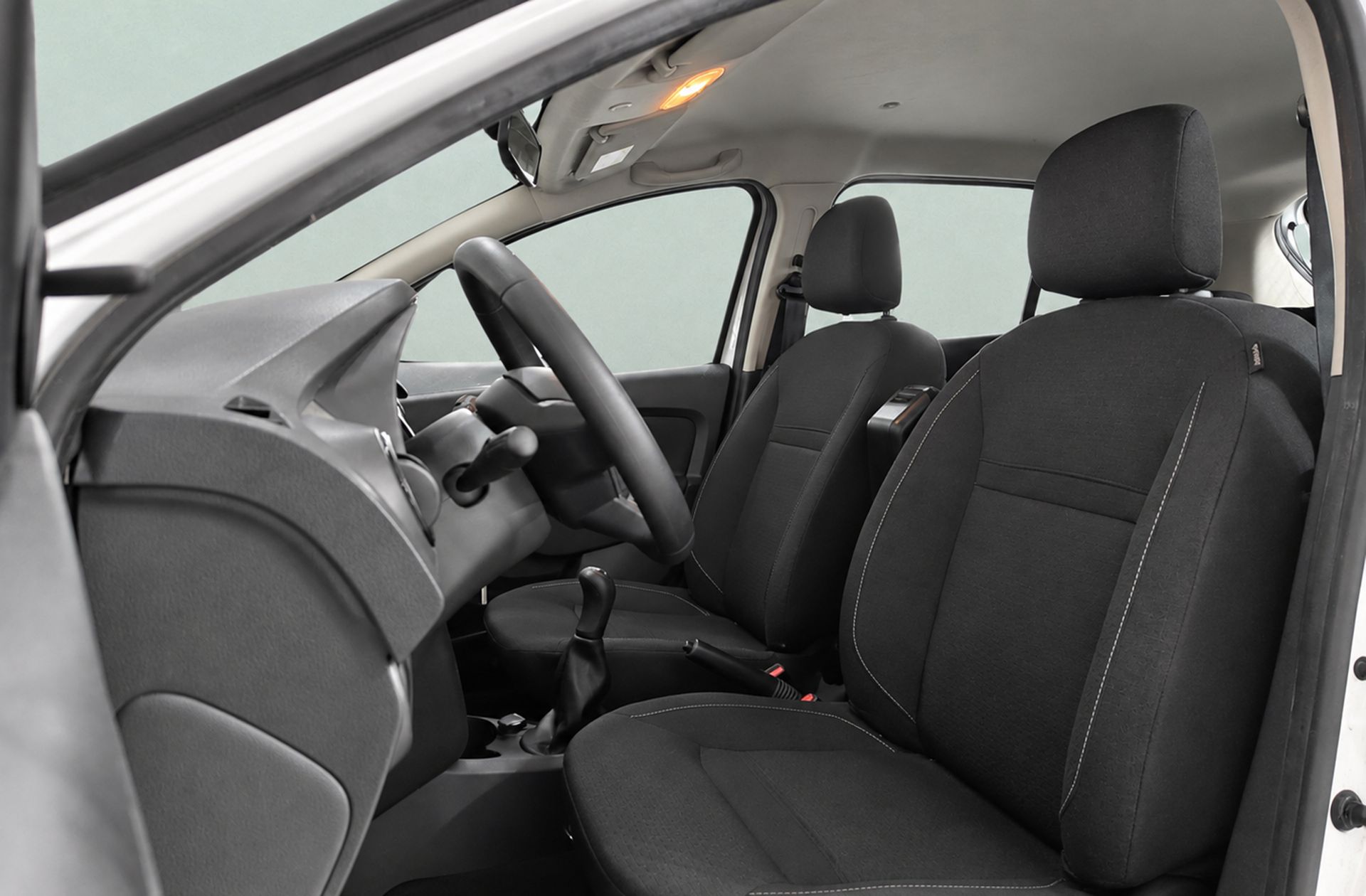 Dacia Sandero Essential 1.0 - foto 8