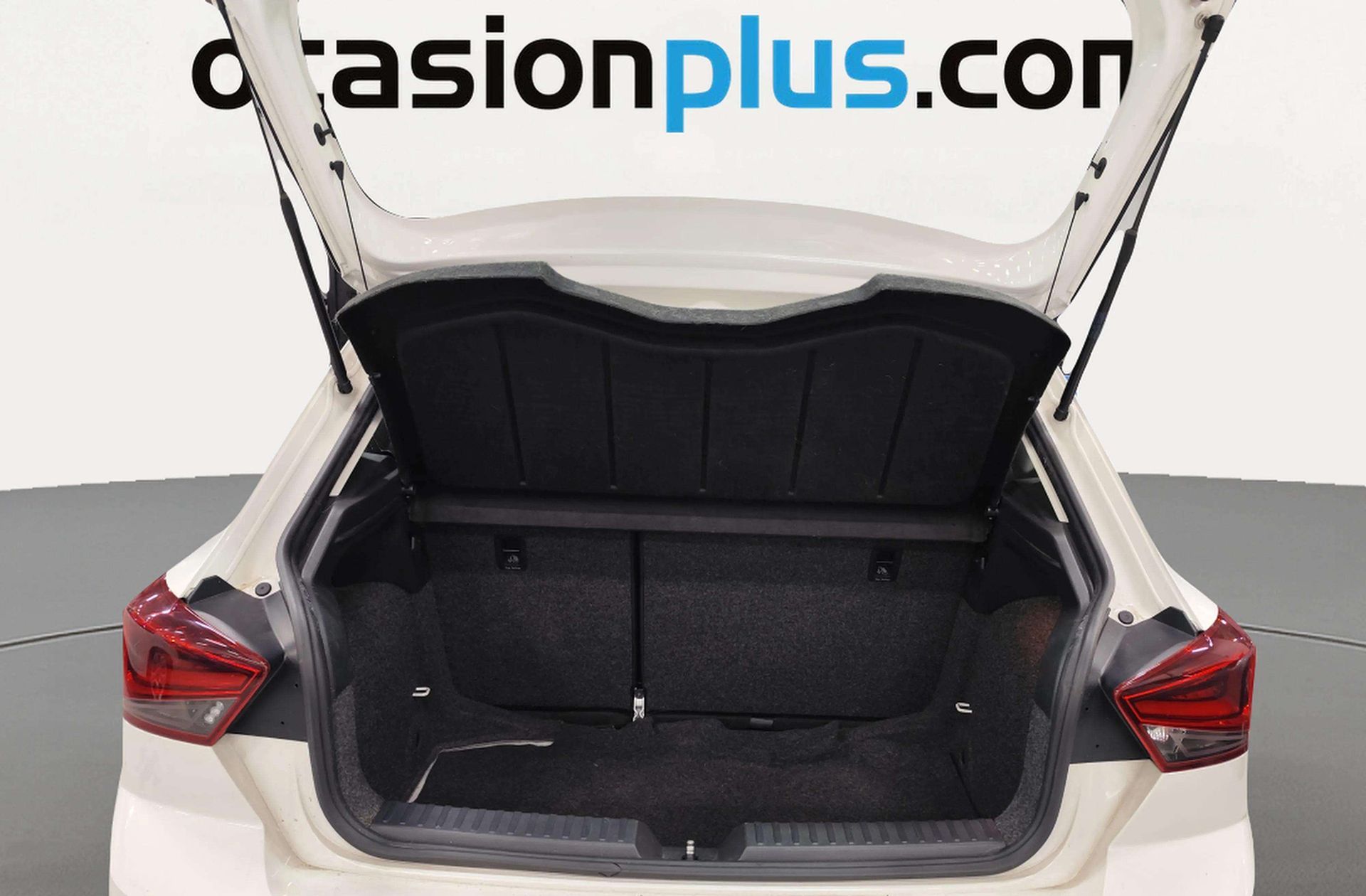 SEAT Ibiza 1.0 TSI Style Plus - foto 17